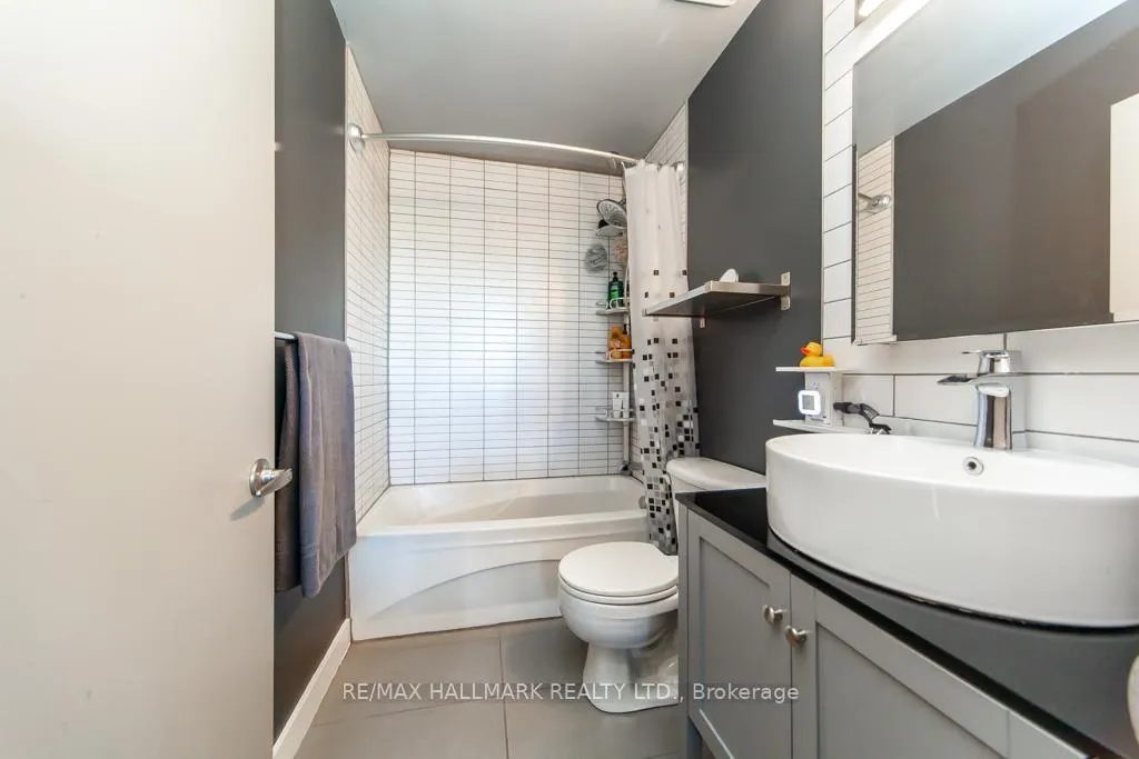 Photo 15 of Unit 403, 952 Kingston Road, Toronto, East End-Danforth — HOMEH