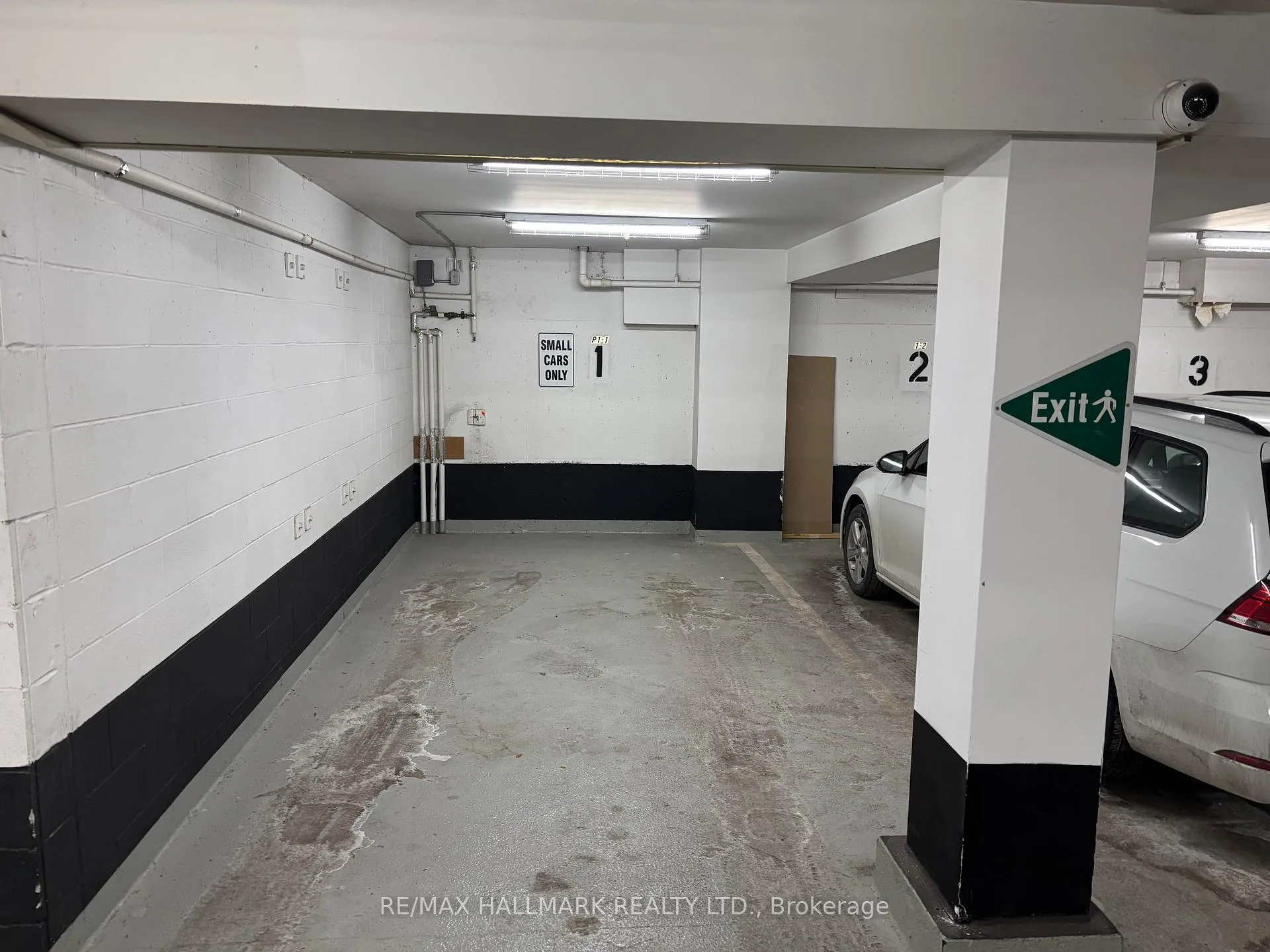 Photo 21 of Unit 403, 952 Kingston Road, Toronto, East End-Danforth — HOMEH