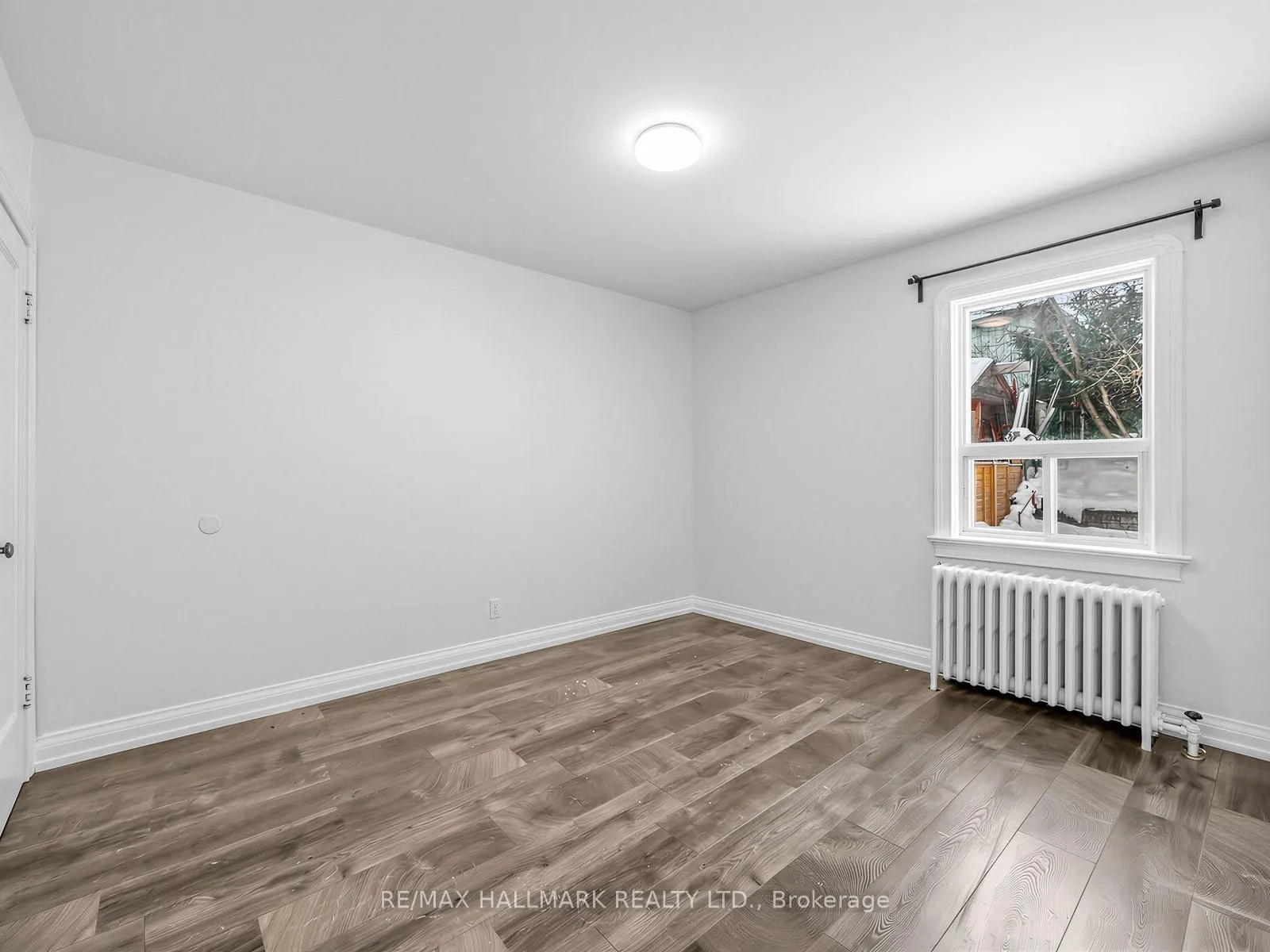 Photo 14 of 18 Roblin Avenue, Toronto, East York — HOMEH