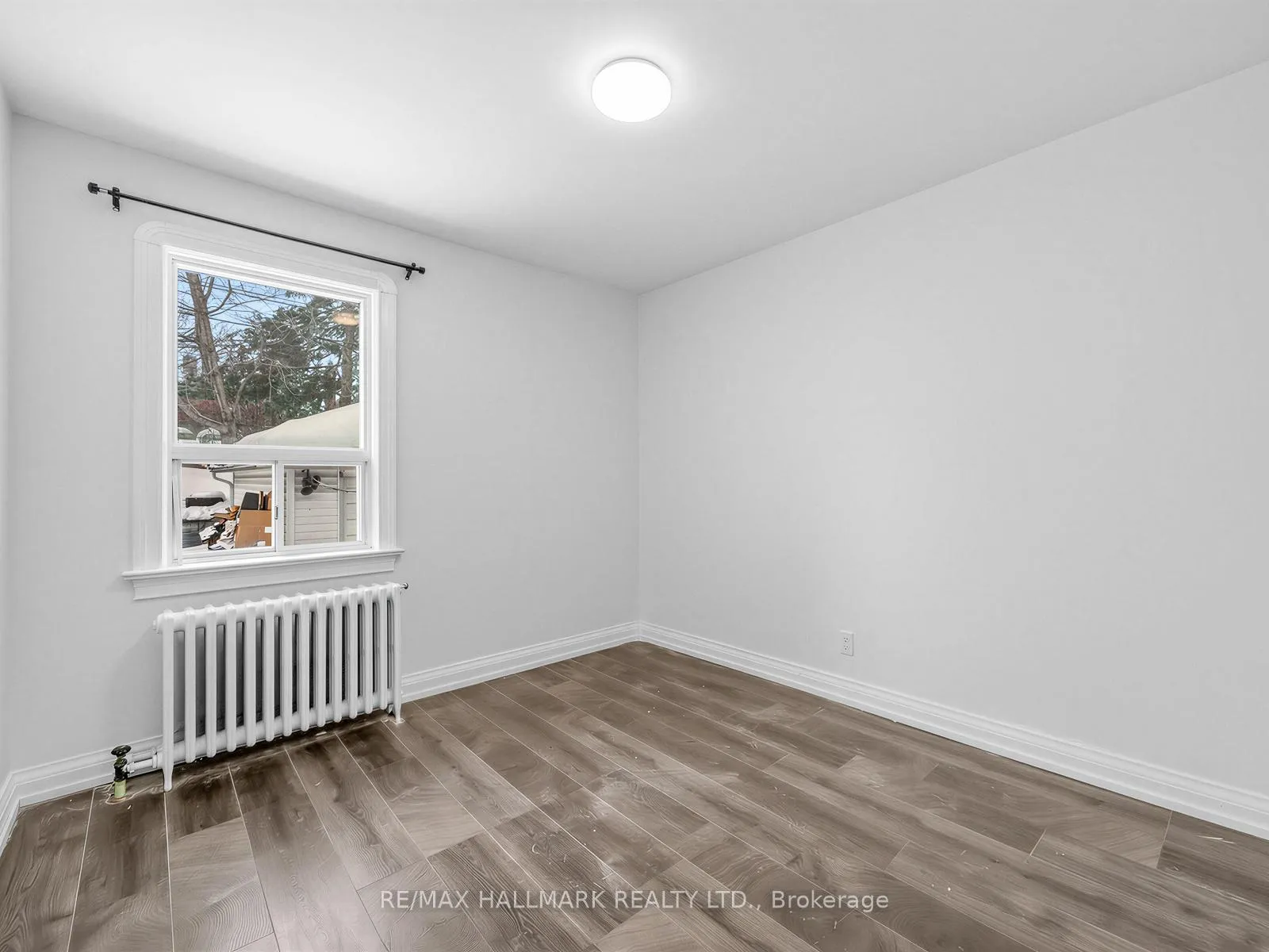 Photo 16 of 18 Roblin Avenue, Toronto, East York — HOMEH