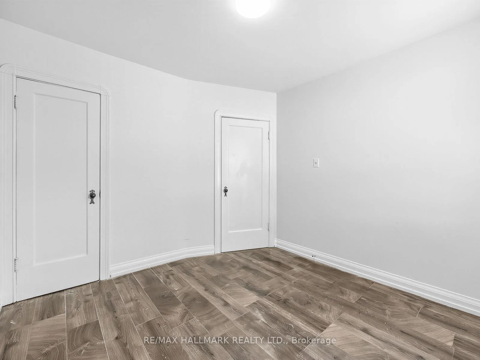 Photo 17 of 18 Roblin Avenue, Toronto, East York — HOMEH