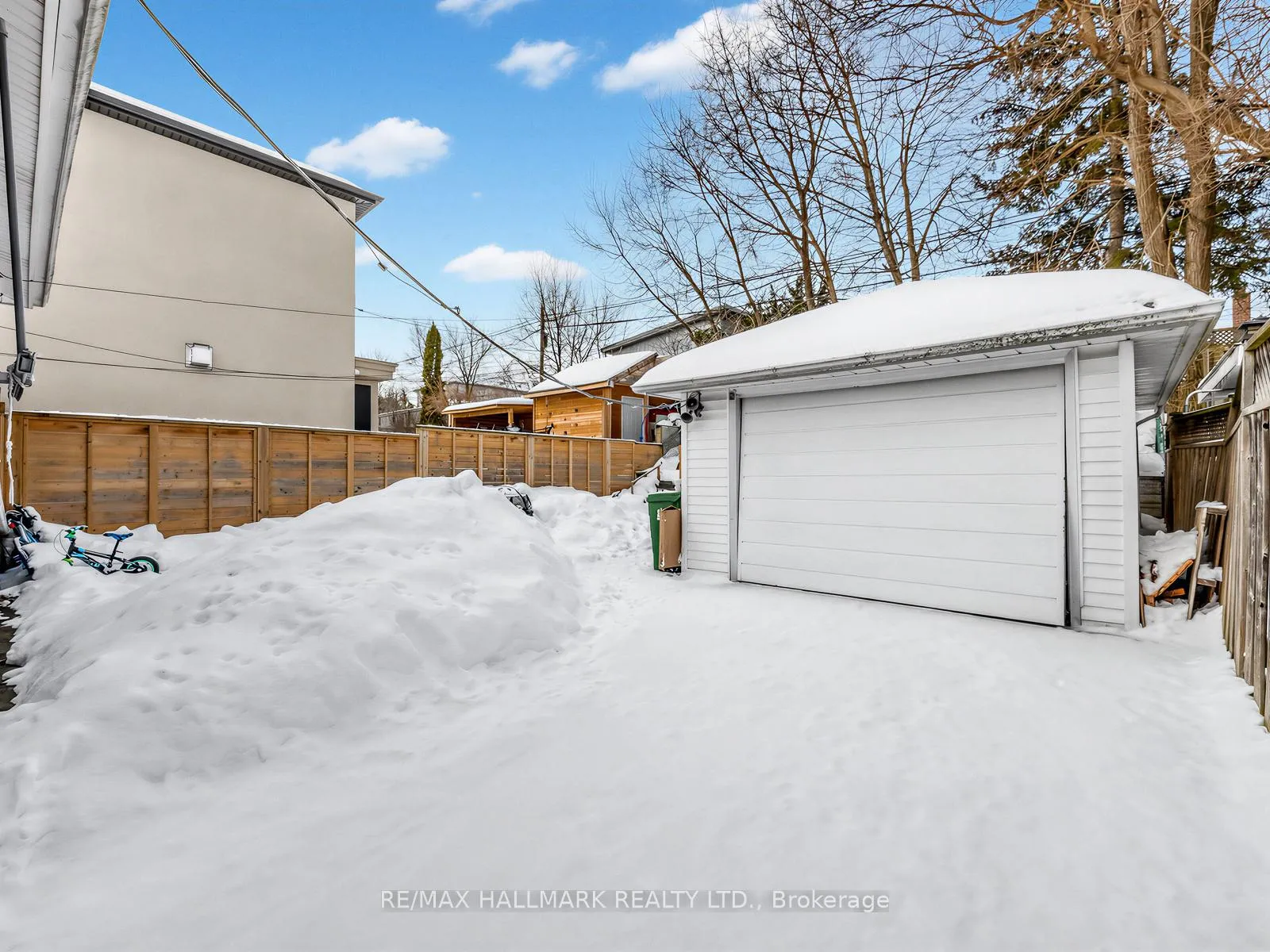 Photo 33 of 18 Roblin Avenue, Toronto, East York — HOMEH