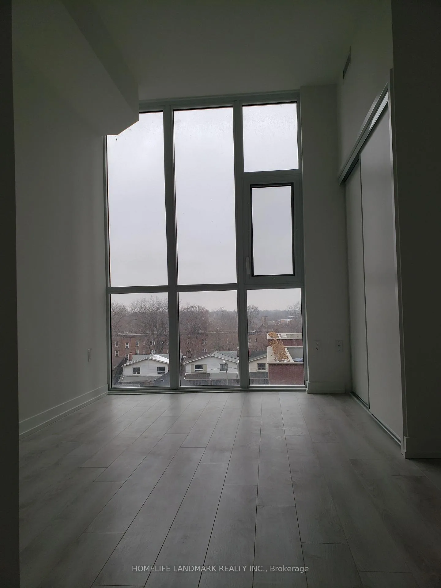 Photo 7 of Unit 420, 33 Helendale Avenue, Toronto, Yonge-Eglinton — HOMEH