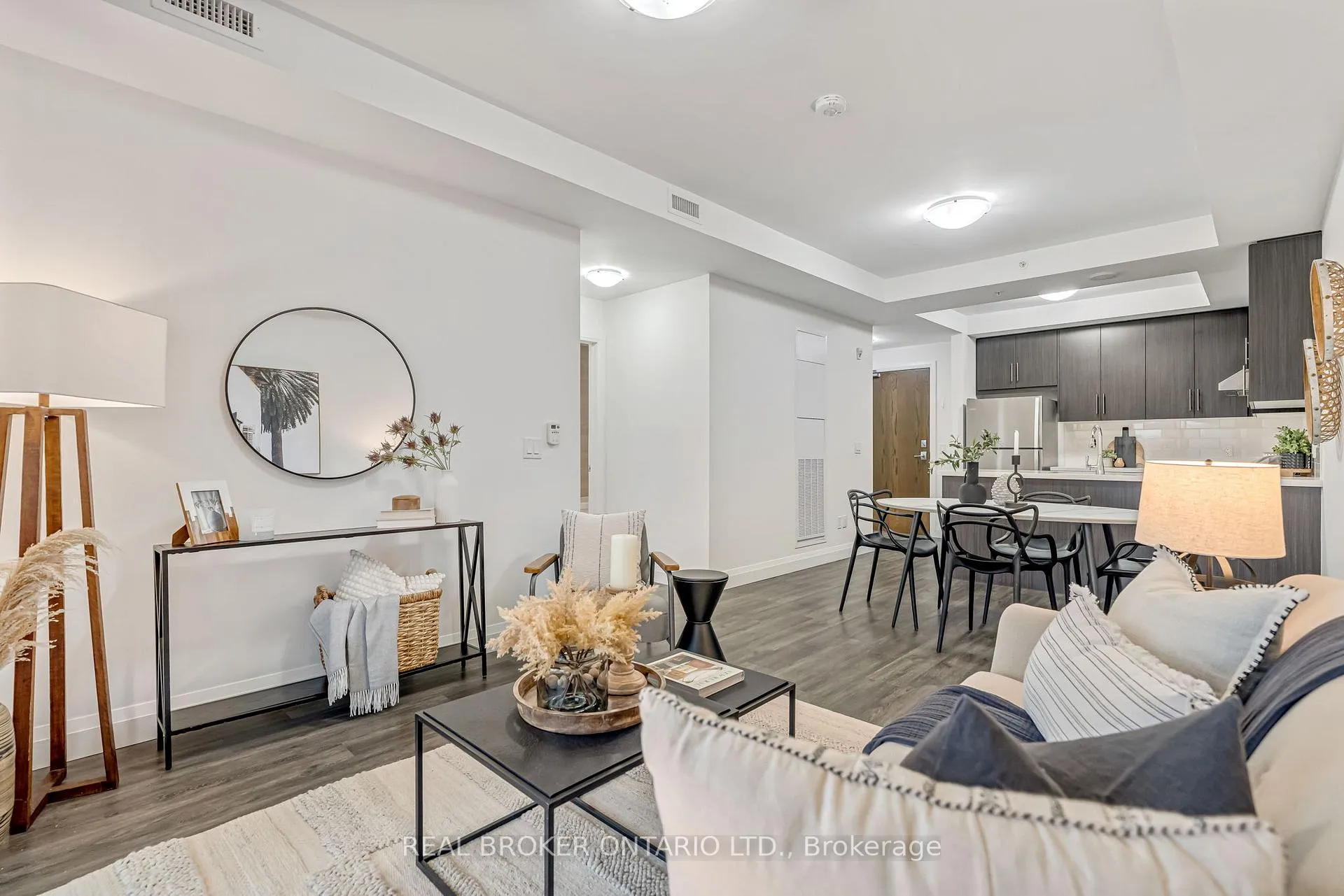 Photo 16 of Unit 302, 30 Hamilton Street S, Hamilton, Waterdown — HOMEH