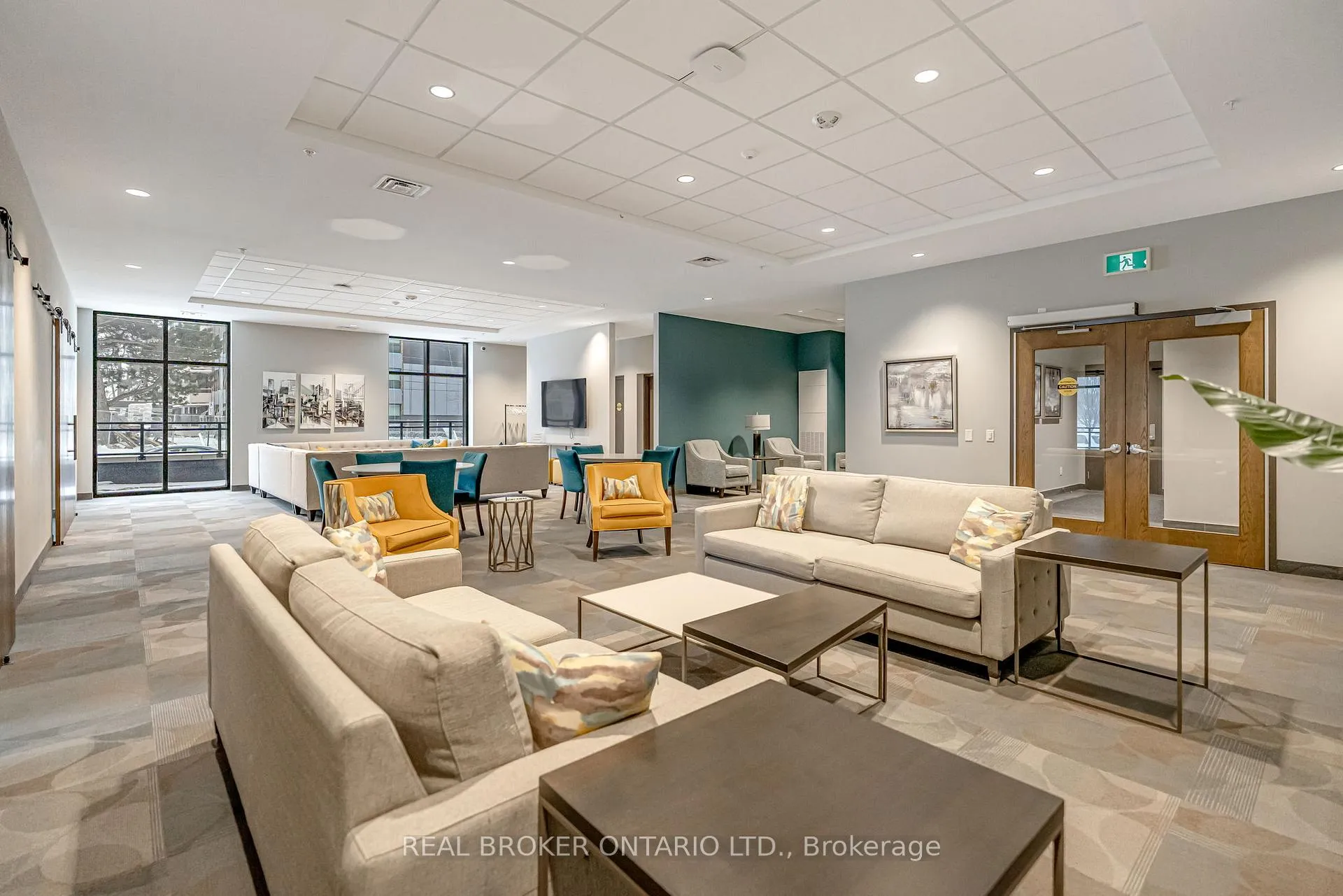 Photo 32 of Unit 302, 30 Hamilton Street S, Hamilton, Waterdown — HOMEH