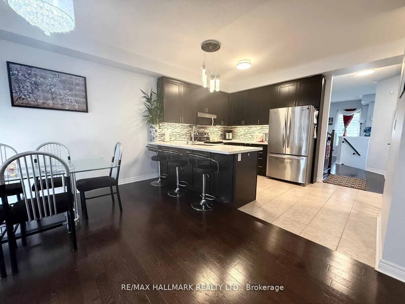 Photo 7 of 10 Pearcey Crescent, Barrie, West Bayfield — HOMEH