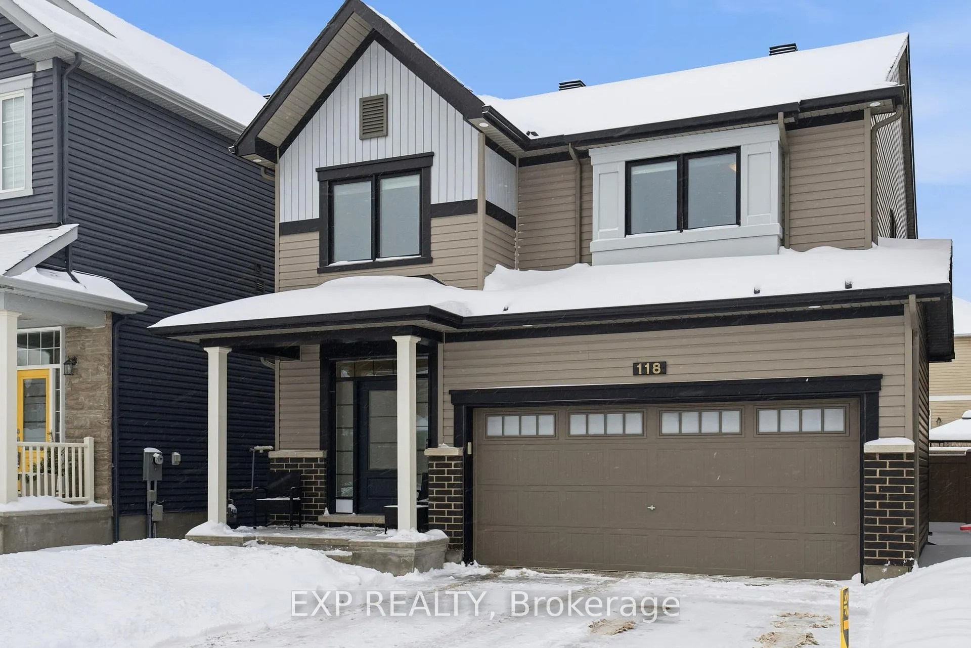 Photo 2 of 118 Discovery Crescent, Ottawa, Stittsville (North) — HOMEH