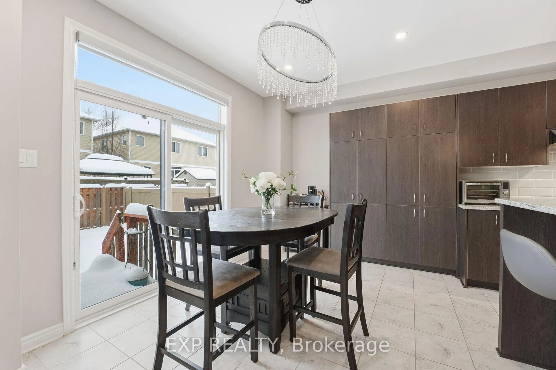 Photo 26 of 118 Discovery Crescent, Ottawa, Stittsville (North) — HOMEH