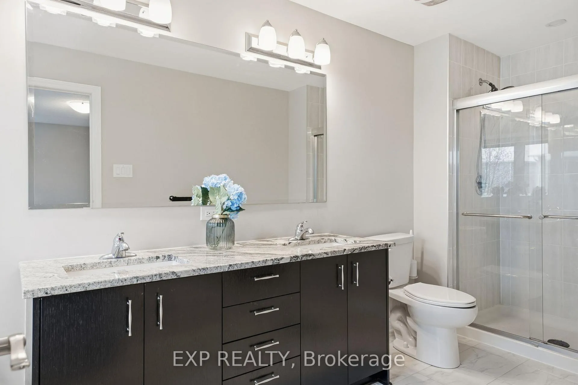 Photo 33 of 118 Discovery Crescent, Ottawa, Stittsville (North) — HOMEH