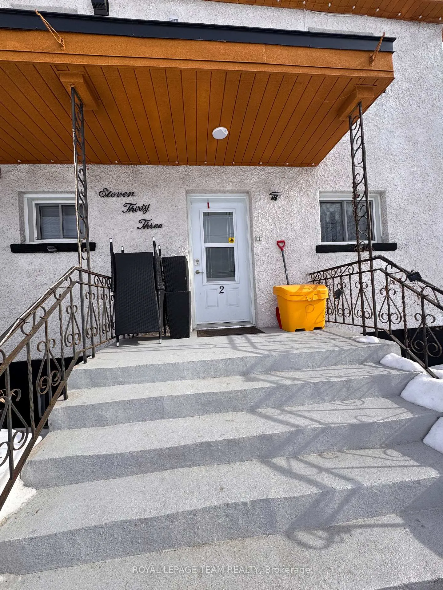 Photo 3 of Unit 2, 1133 Maisonneuve Street, Ottawa, Convent Glen South — HOMEH