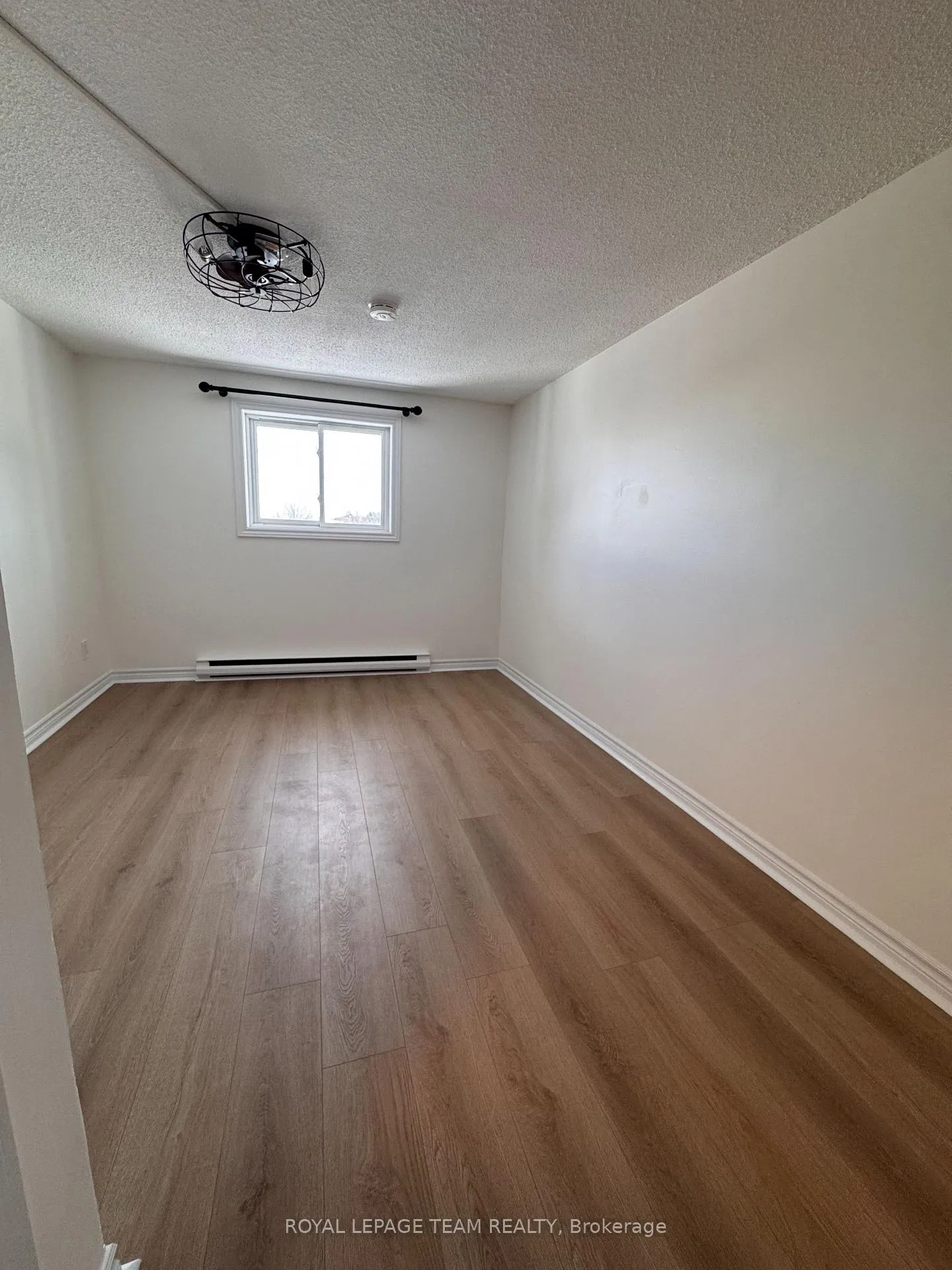 Photo 24 of Unit 2, 1133 Maisonneuve Street, Ottawa, Convent Glen South — HOMEH