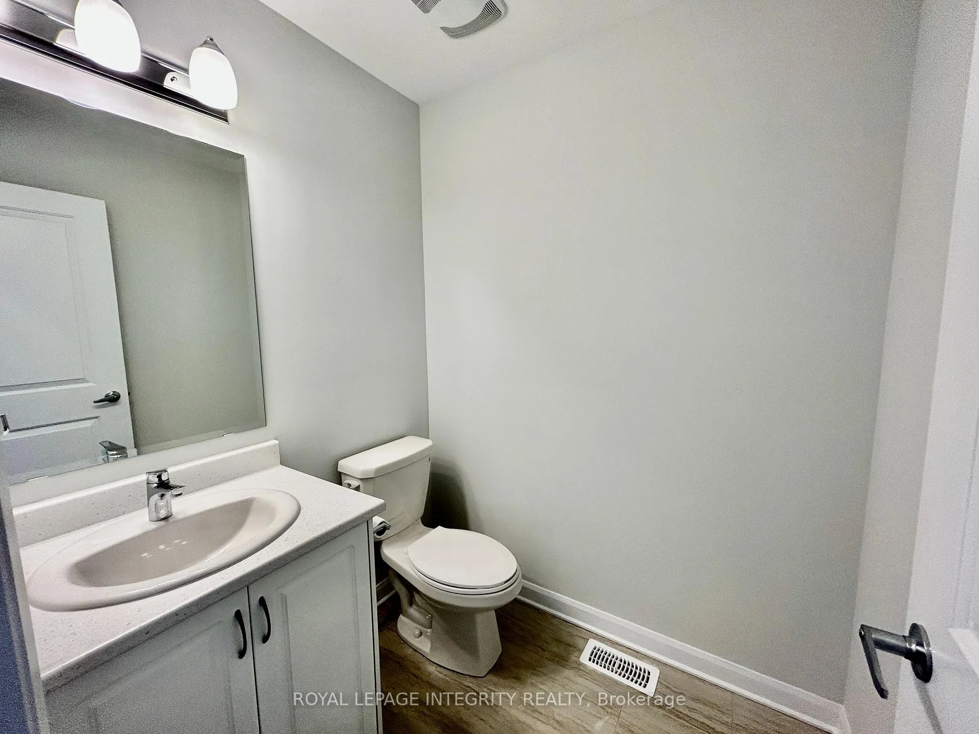 Photo 3 of 193 Shallow Pond Place, Ottawa, Avalon East — HOMEH