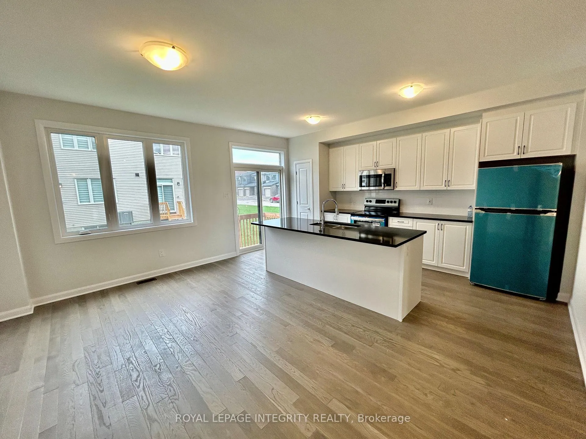 Photo 7 of 193 Shallow Pond Place, Ottawa, Avalon East — HOMEH