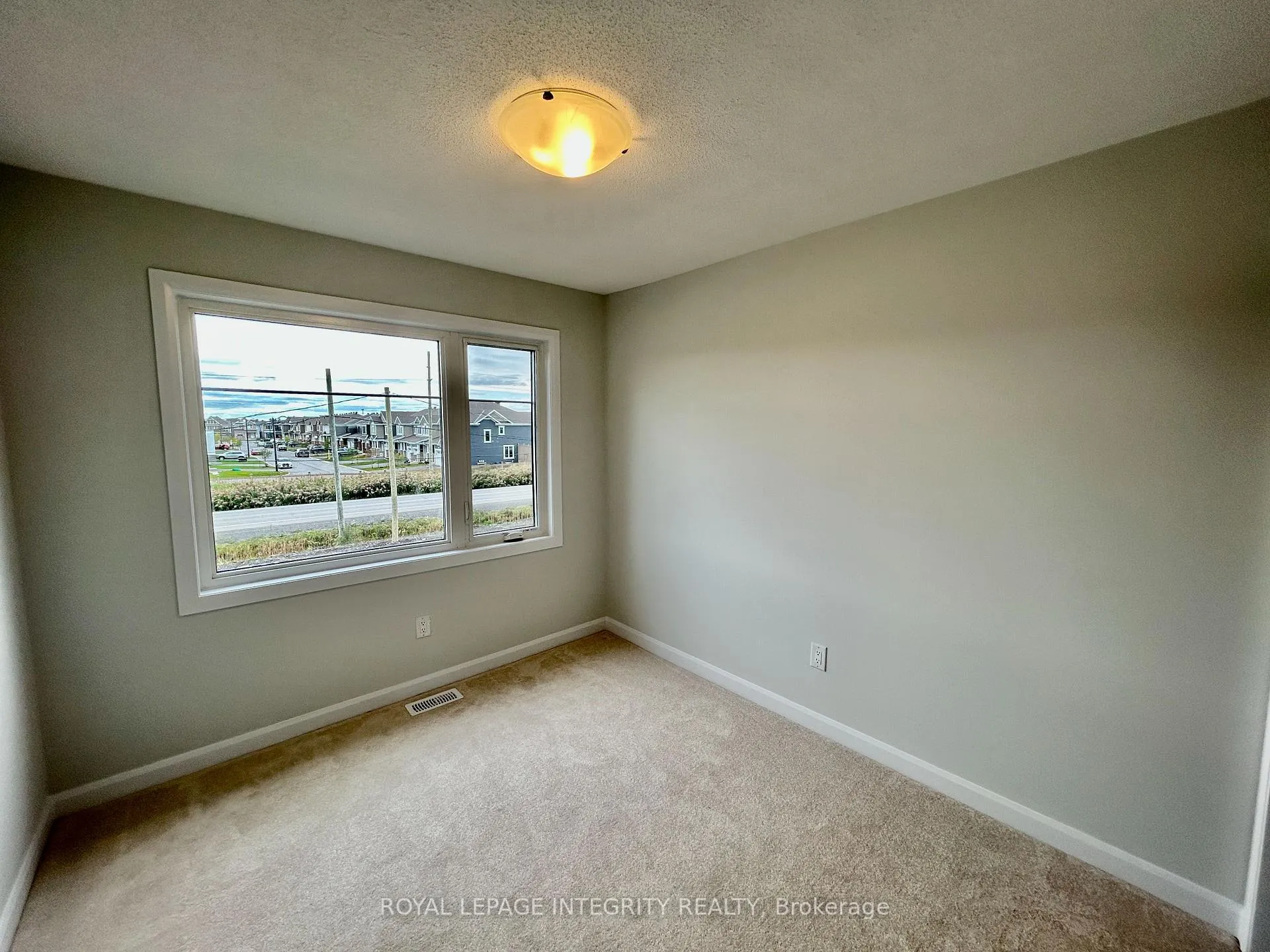 Photo 13 of 193 Shallow Pond Place, Ottawa, Avalon East — HOMEH