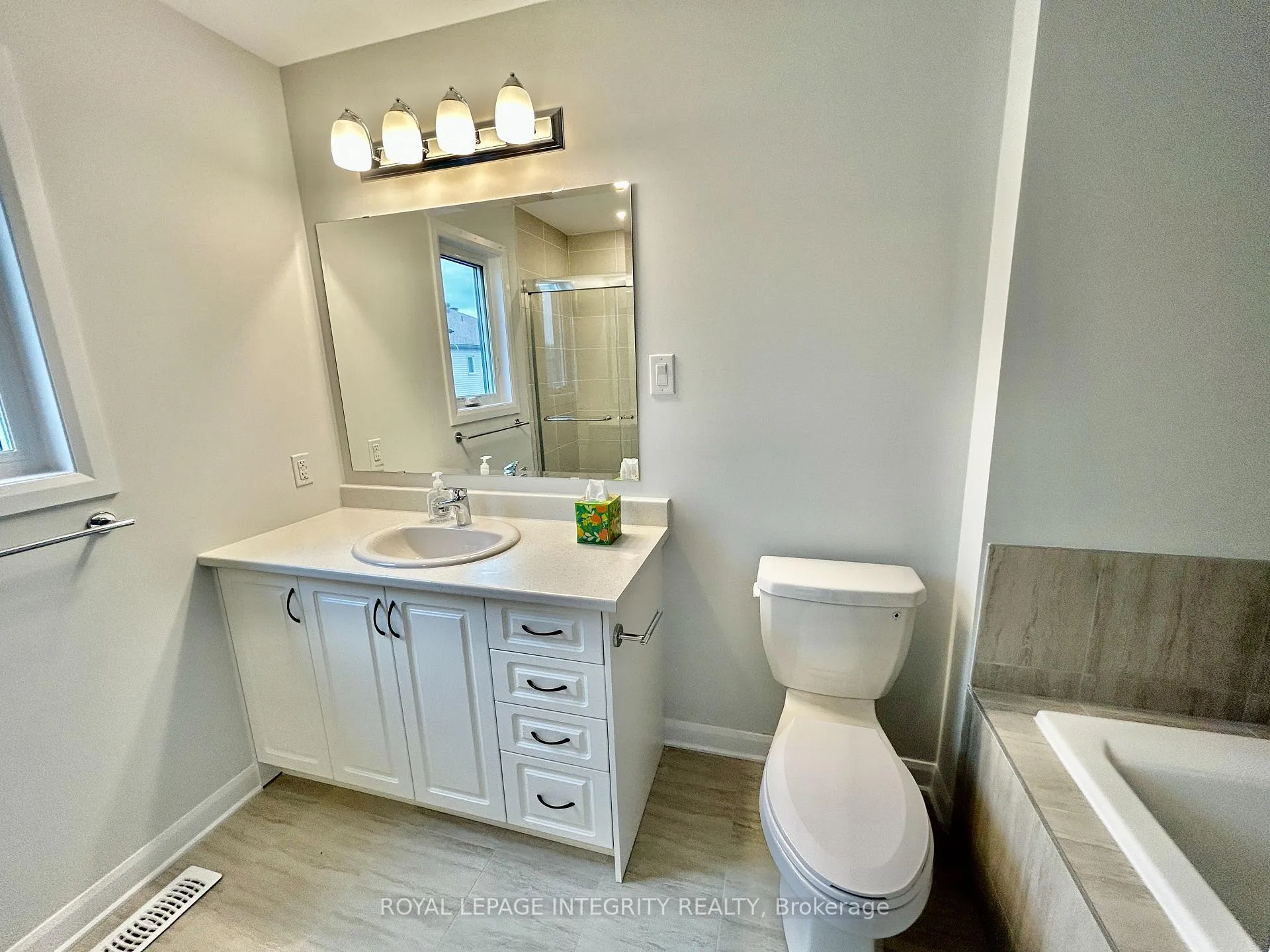 Photo 21 of 193 Shallow Pond Place, Ottawa, Avalon East — HOMEH
