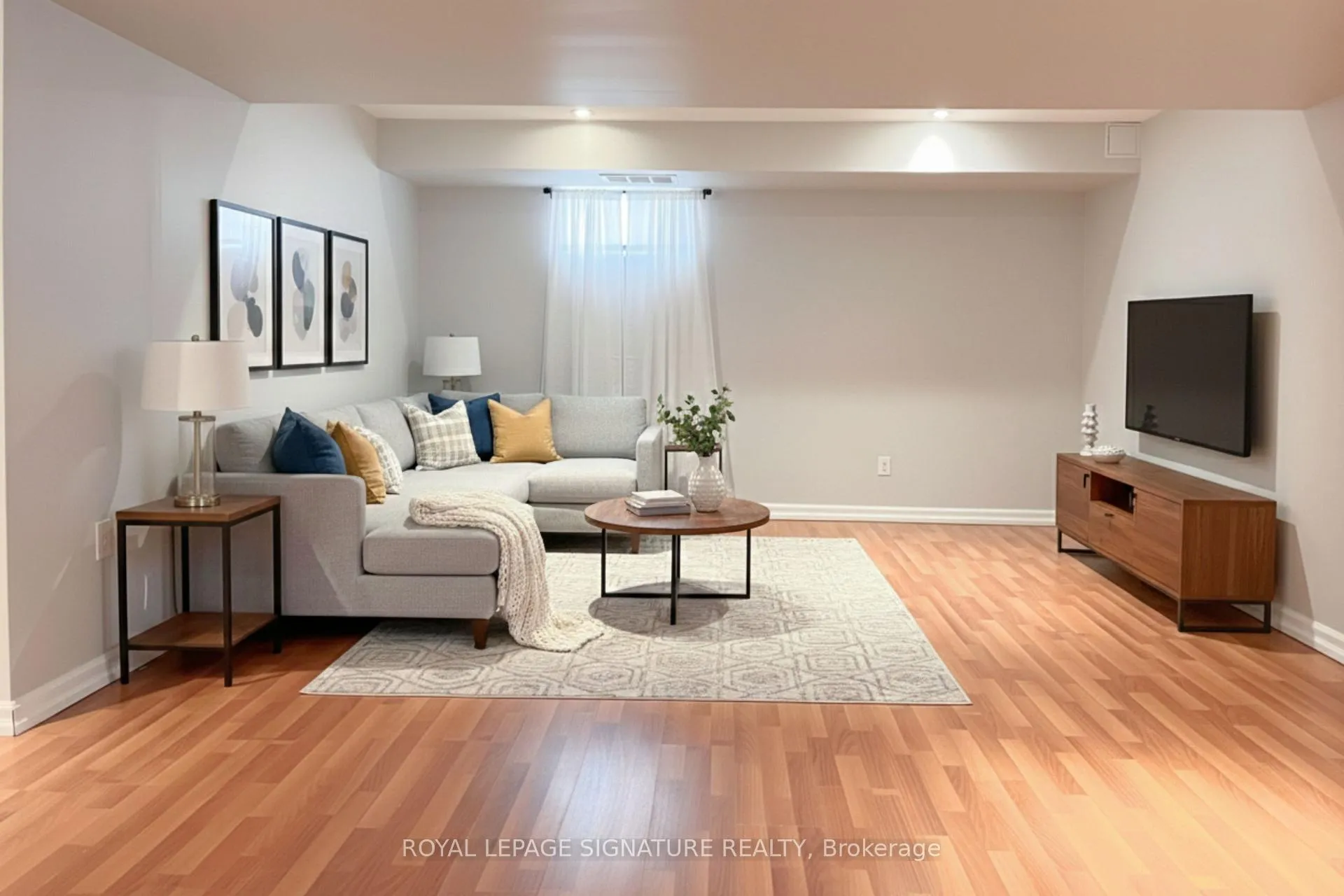 Photo 5 of Unit Basement, 53 Guery Crescent, Vaughan, East Woodbridge — HOMEH