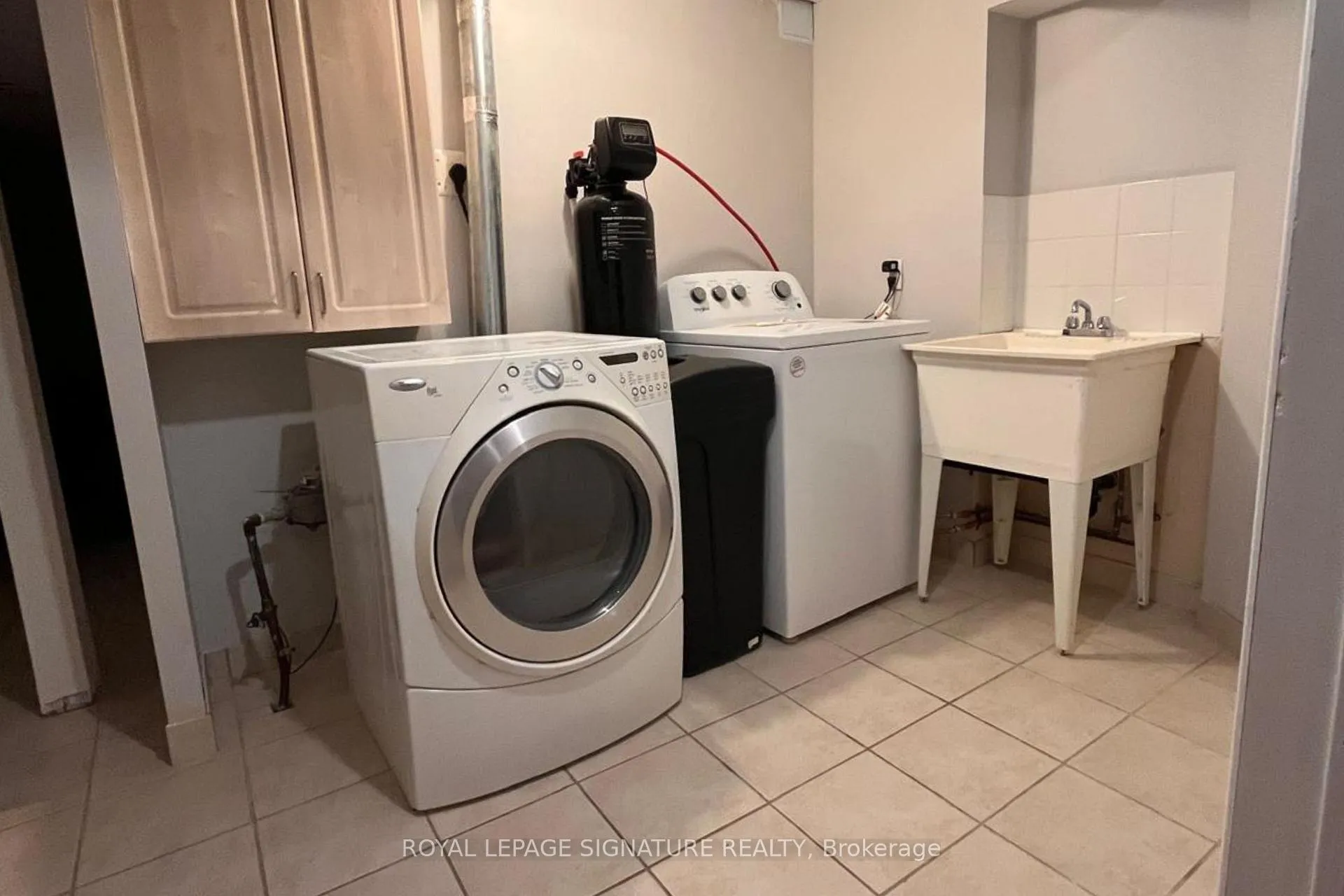 Photo 10 of Unit Basement, 53 Guery Crescent, Vaughan, East Woodbridge — HOMEH