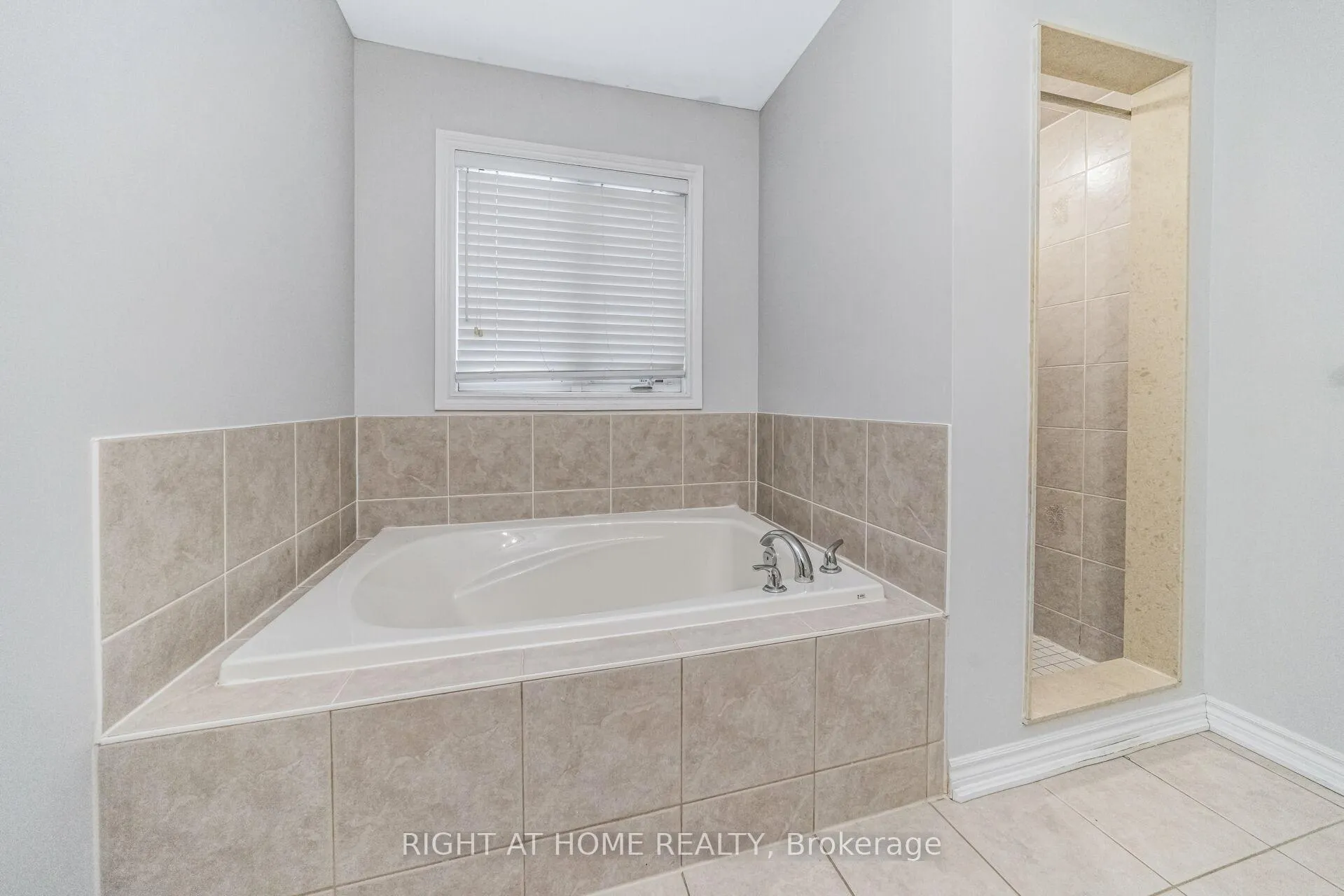Photo 29 of 25 Mulgrave Street, Brampton, Bram East — HOMEH