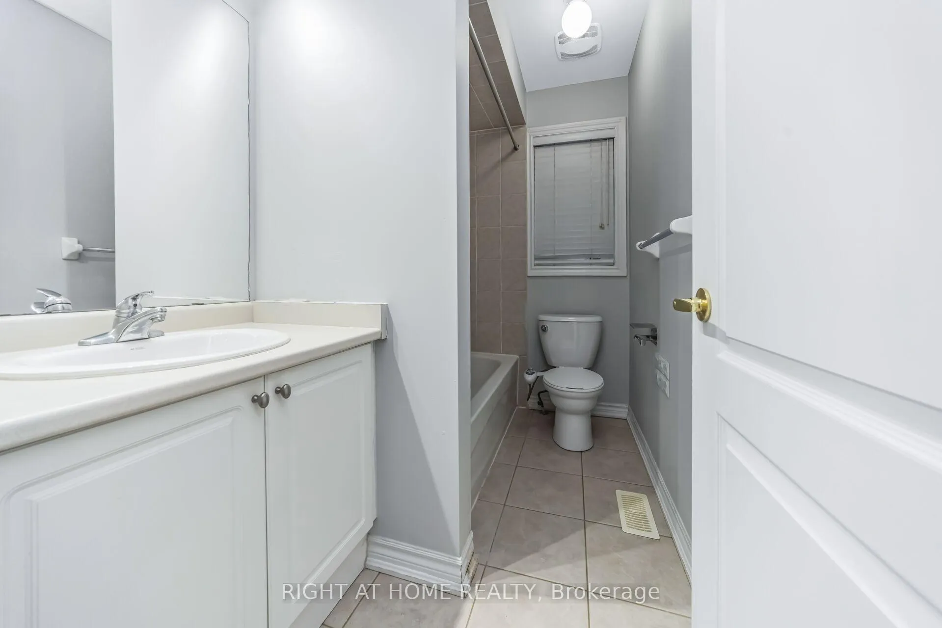 Photo 36 of 25 Mulgrave Street, Brampton, Bram East — HOMEH