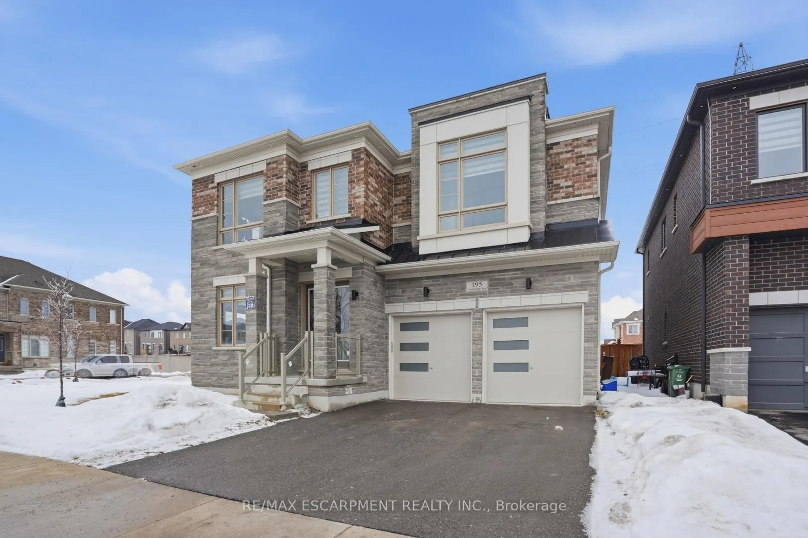 Photo 45 of 195 Granite Ridge Trail, Hamilton, Waterdown — HOMEH