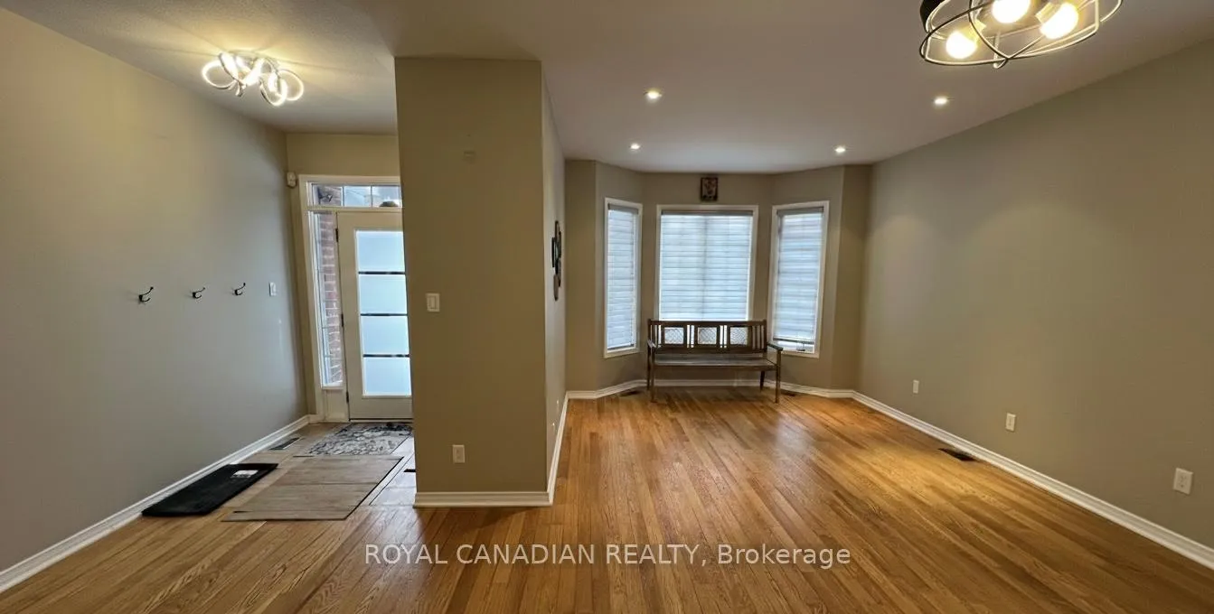 Photo 4 of Unit Upper, 501 Topper Woods Crescent, Kitchener, Doon South — HOMEH