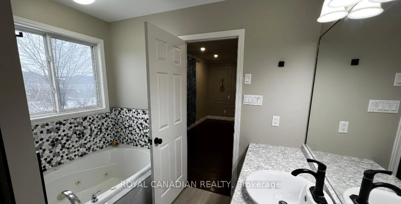 Photo 17 of Unit Upper, 501 Topper Woods Crescent, Kitchener, Doon South — HOMEH