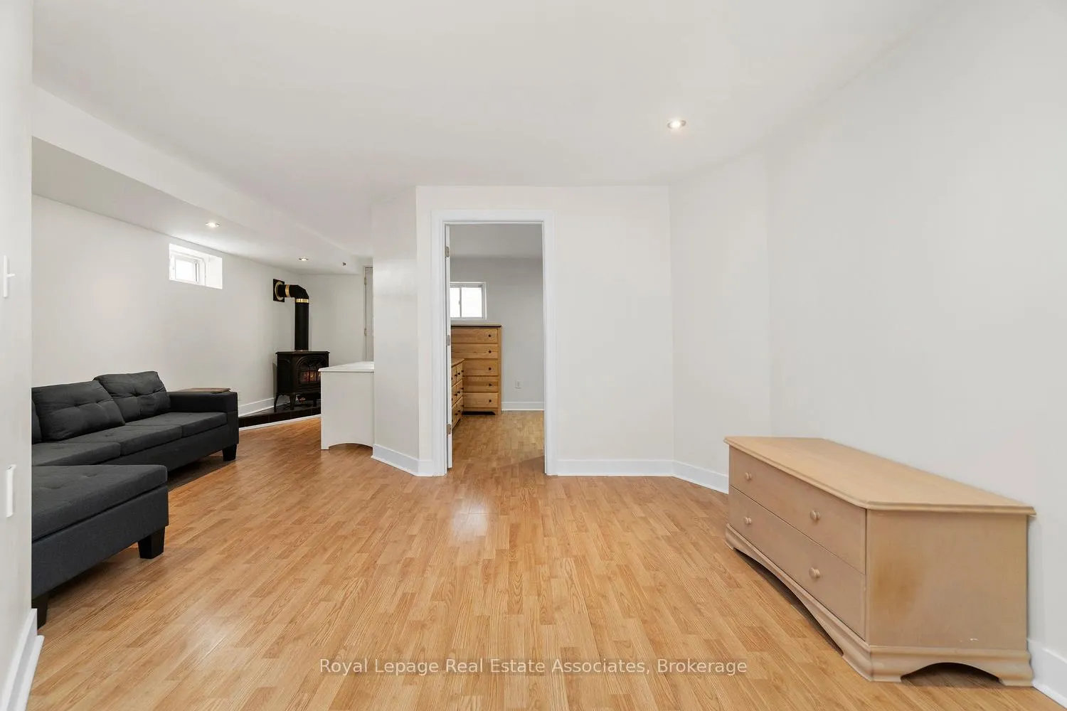Photo 4 of Unit Bsmt, 7170 Para Place, Mississauga, Meadowvale Village — HOMEH
