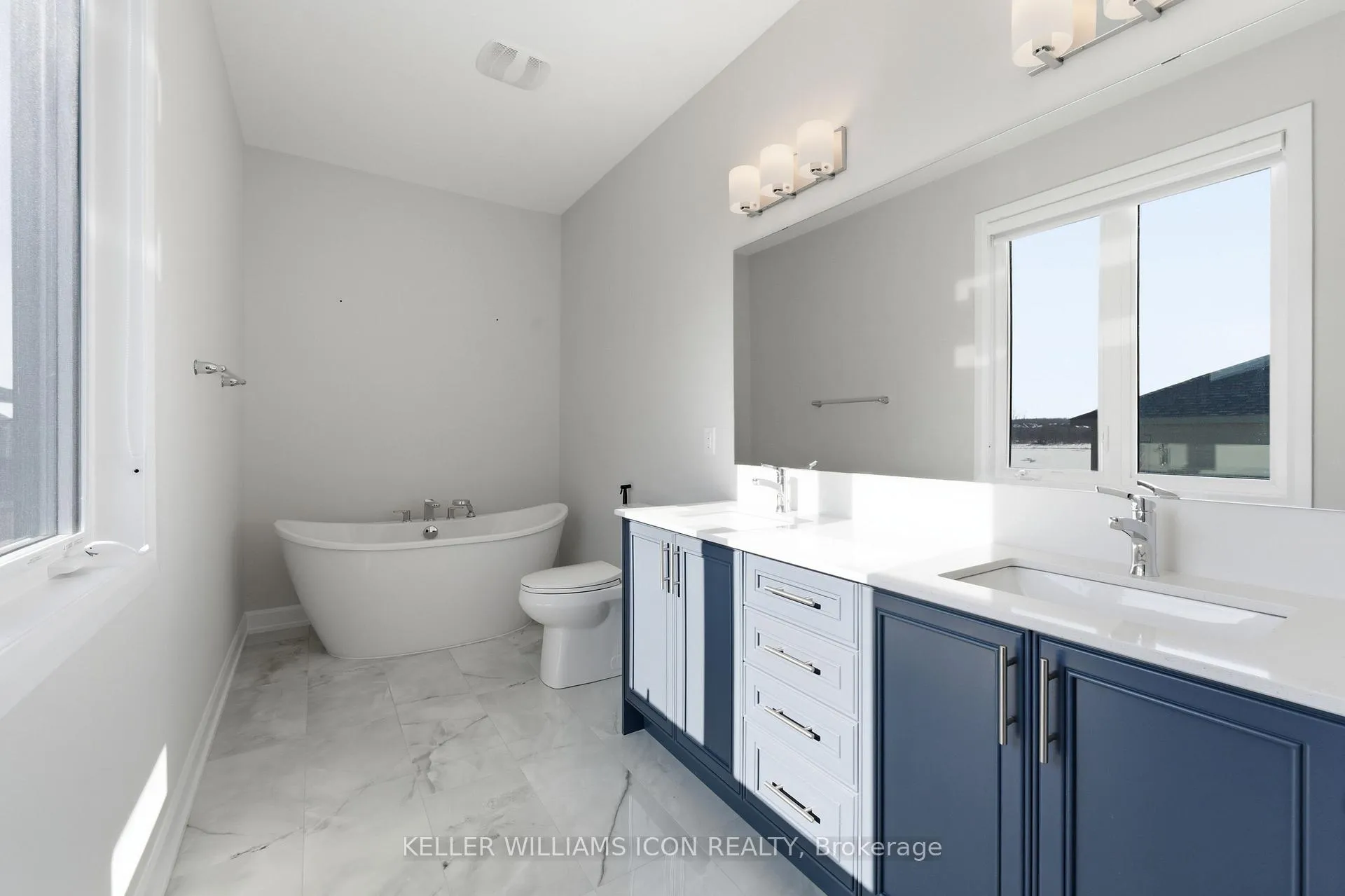 Photo 17 of 357 Peninsula Road, Ottawa, Barrhaven - Heritage Park — HOMEH