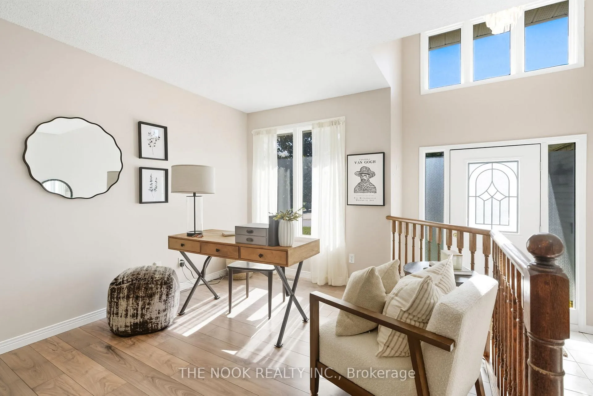 Photo 5 of 58 Stagemaster Crescent, Clarington, Courtice — HOMEH