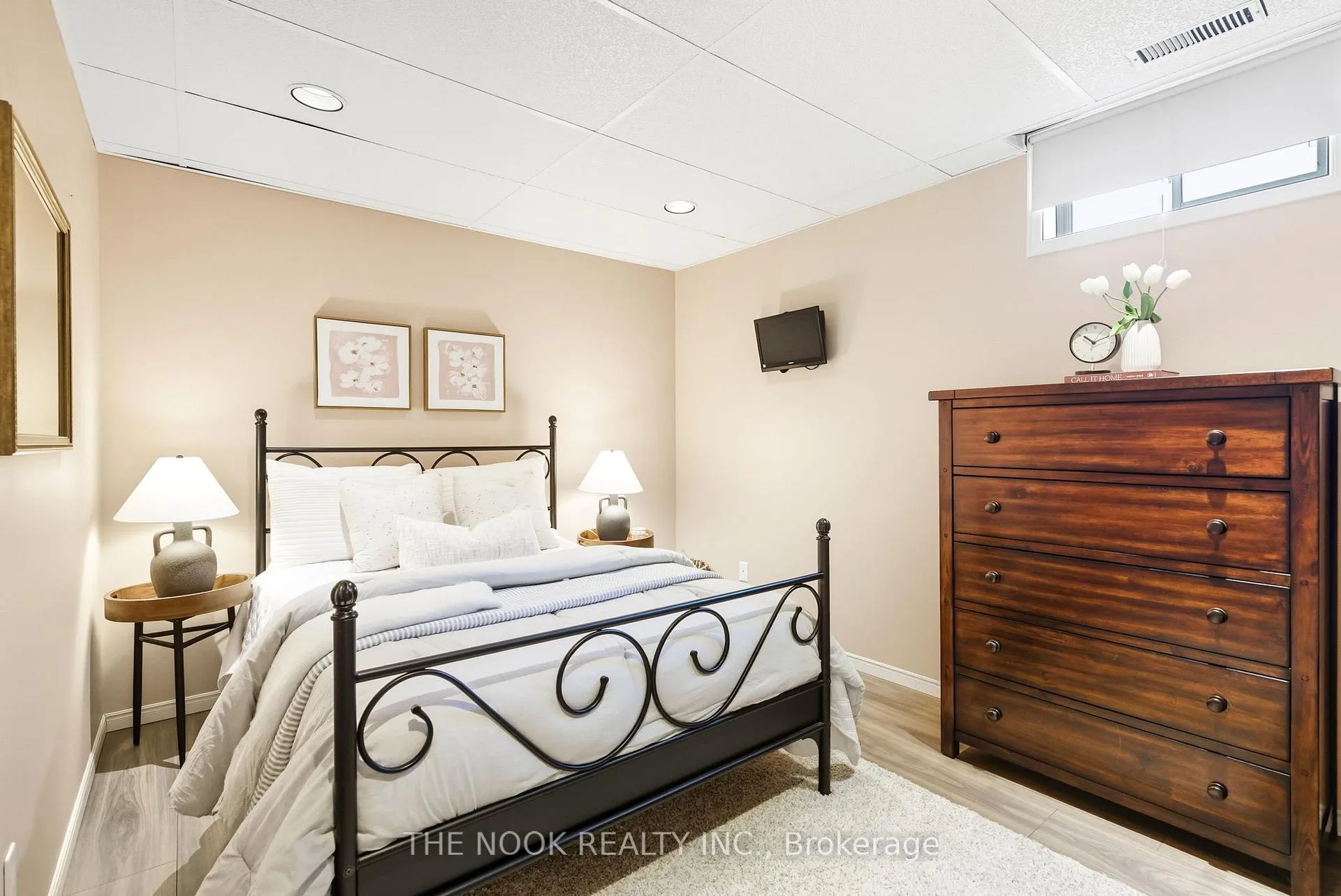 Photo 22 of 58 Stagemaster Crescent, Clarington, Courtice — HOMEH