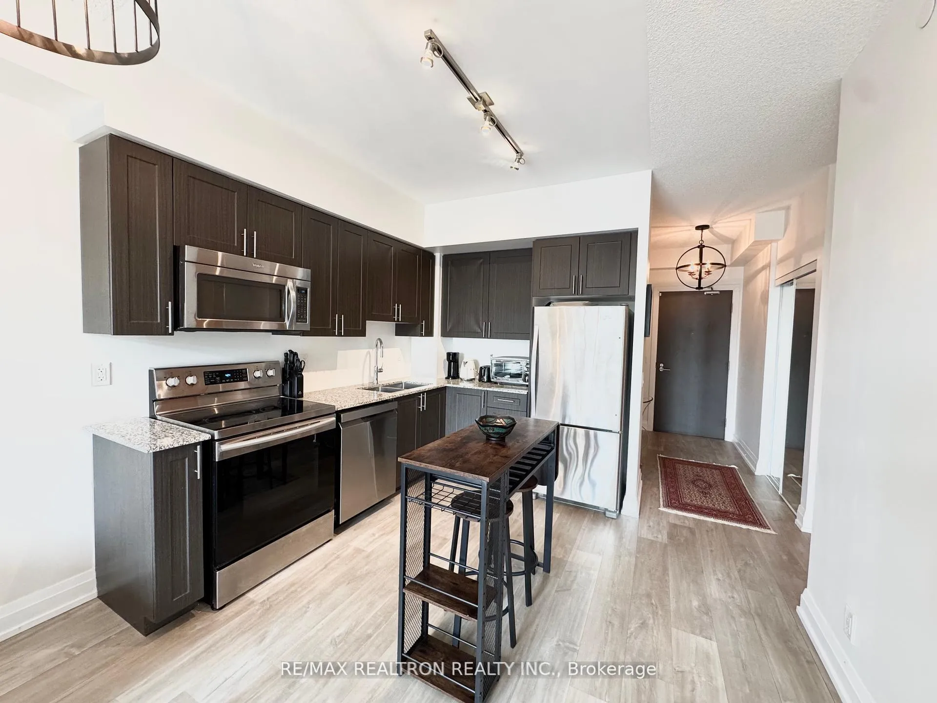 Photo 12 of Unit 425, 7900 Bathurst Street, Vaughan, Beverley Glen — HOMEH