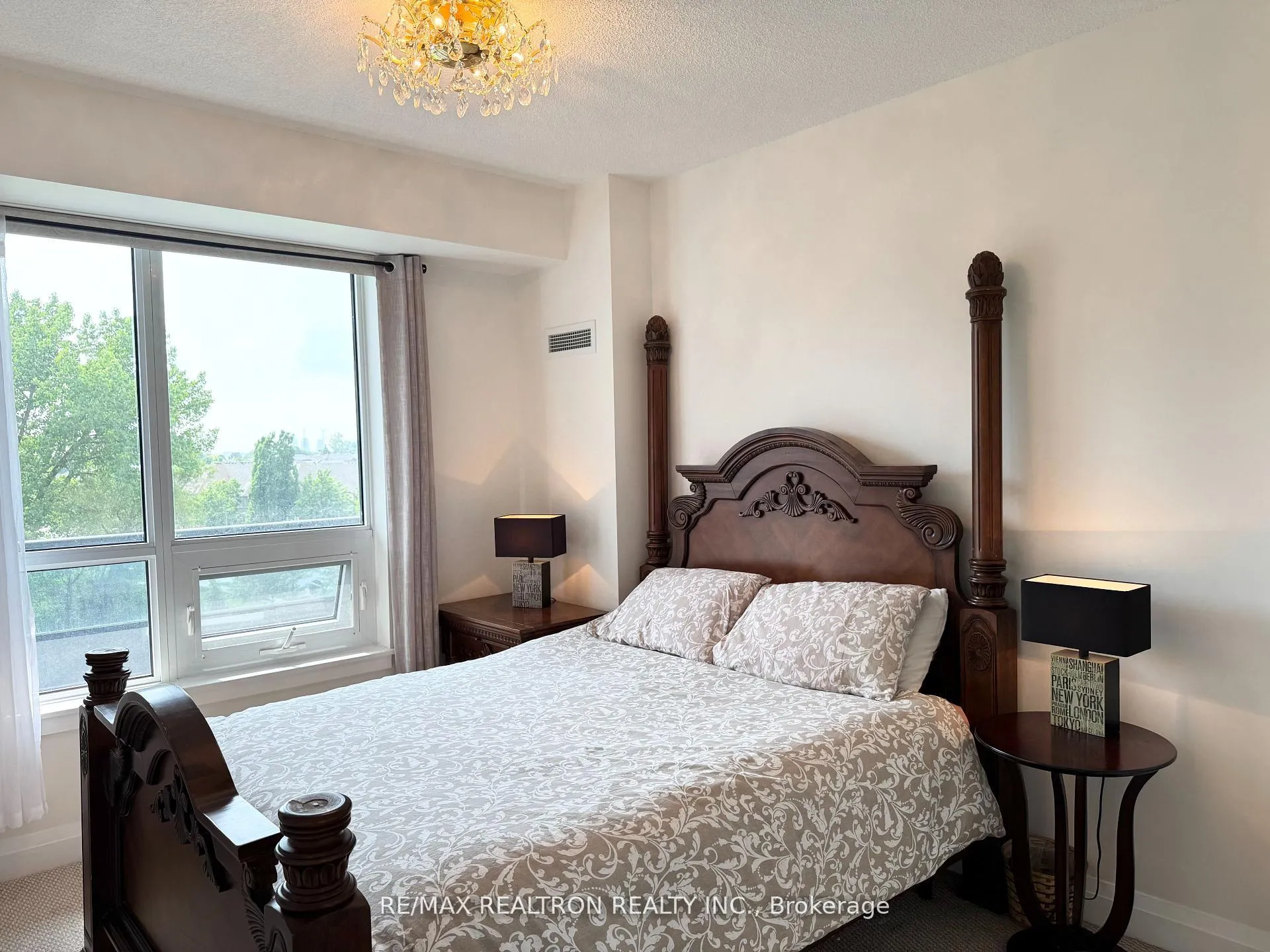 Photo 16 of Unit 425, 7900 Bathurst Street, Vaughan, Beverley Glen — HOMEH