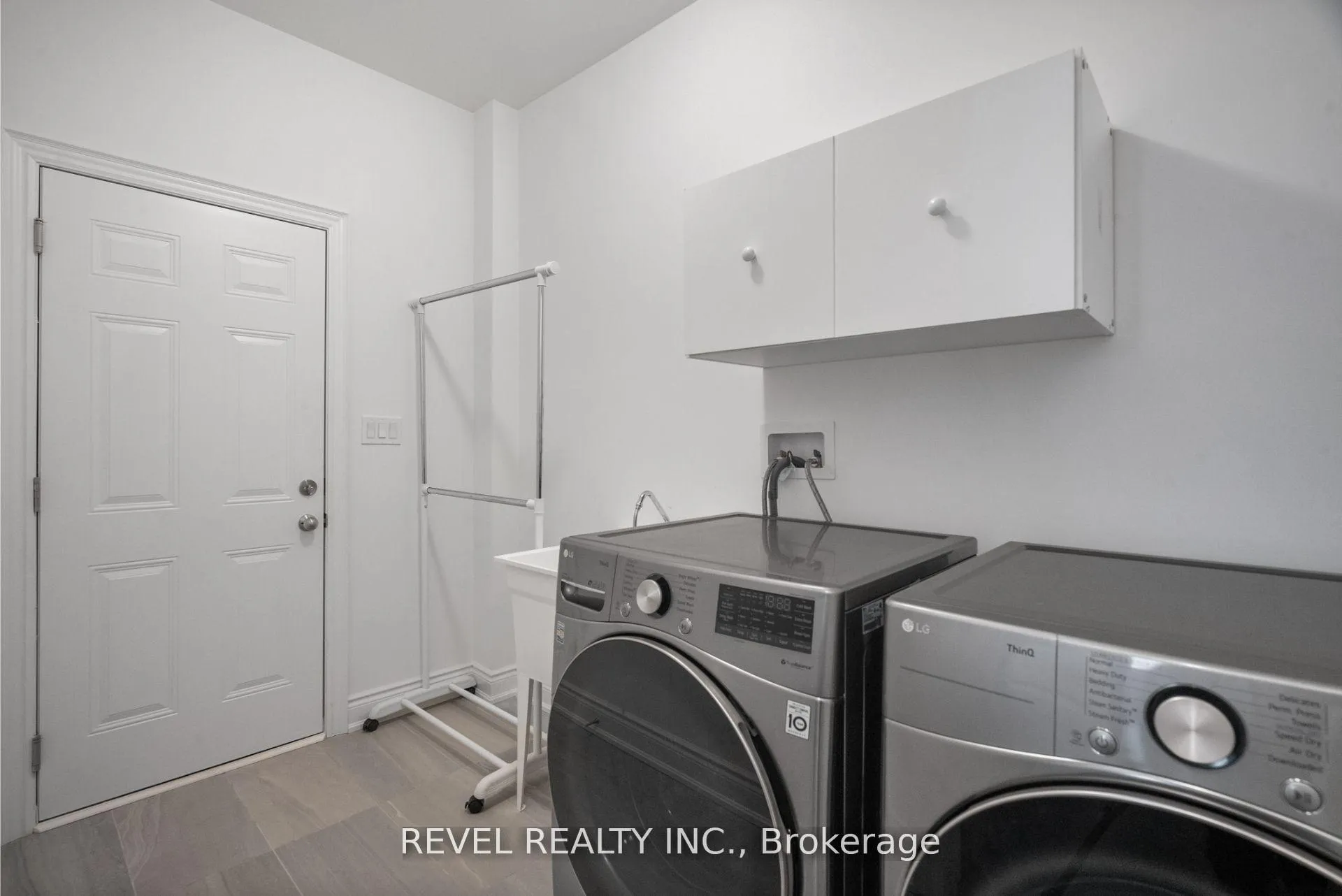 Photo 18 of 12 Emerald Street, Wasaga Beach — HOMEH