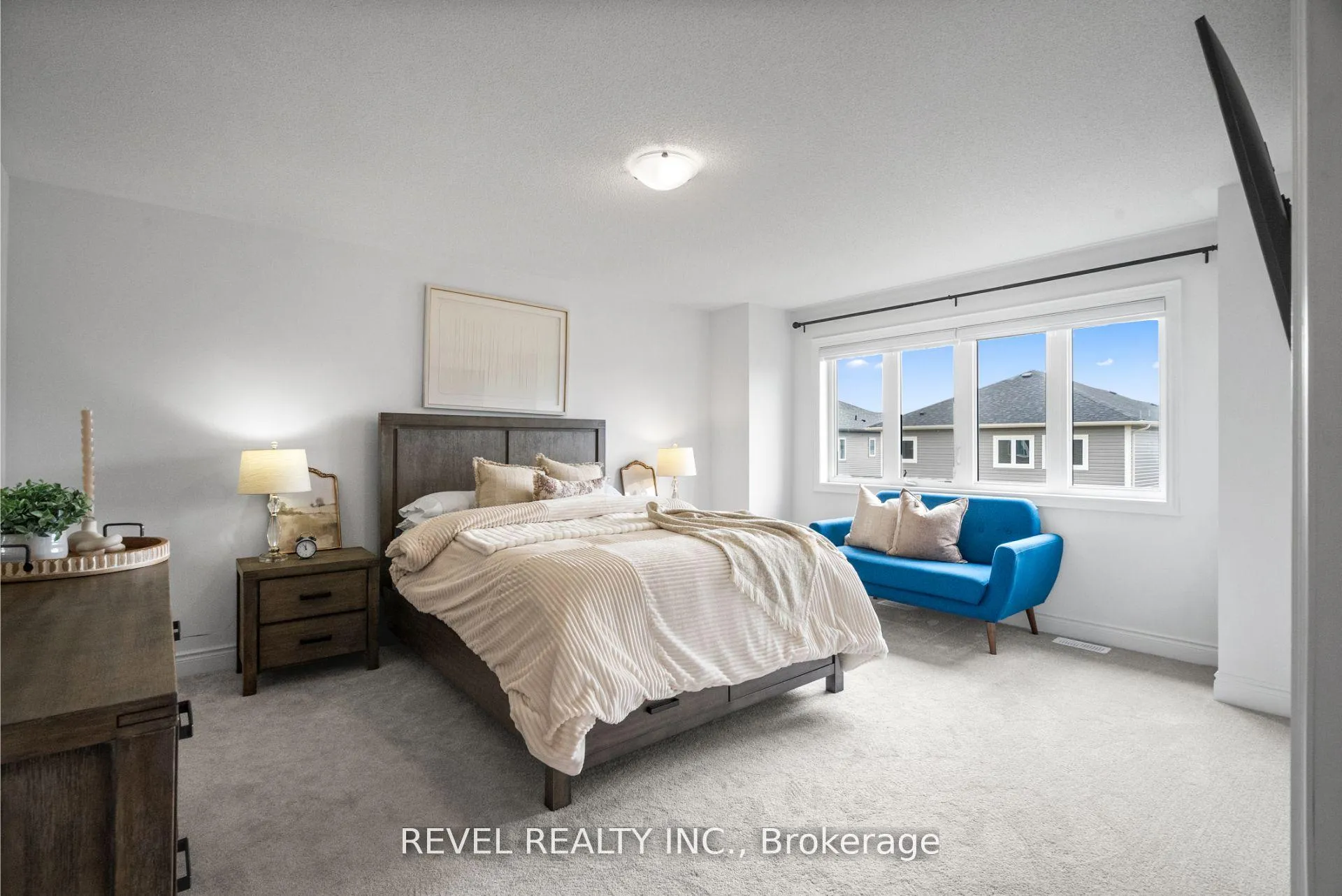 Photo 22 of 12 Emerald Street, Wasaga Beach — HOMEH
