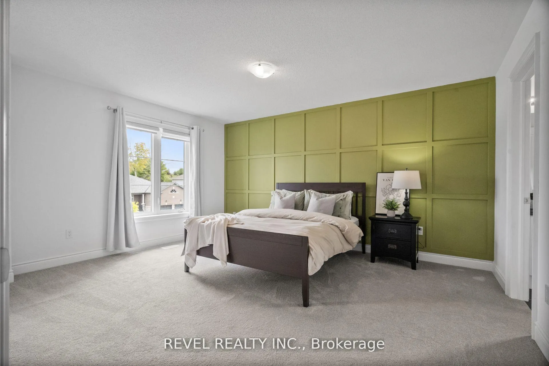 Photo 27 of 12 Emerald Street, Wasaga Beach — HOMEH
