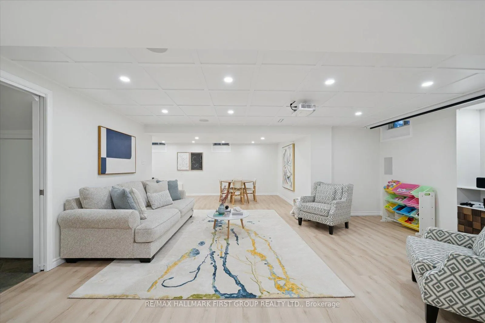 Photo 31 of 462 Oakwood Drive, Pickering, Rosebank — HOMEH
