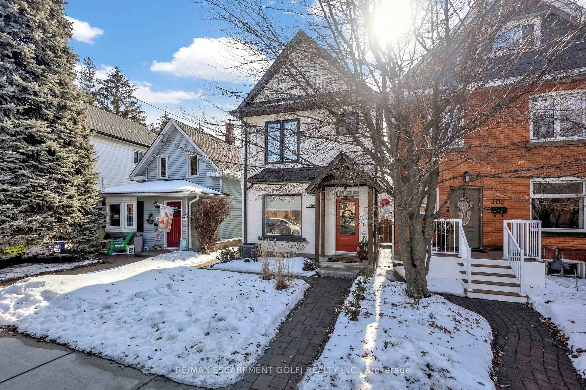 Photo 4 of 369 Charlton Avenue W, Hamilton, Kirkendall — HOMEH