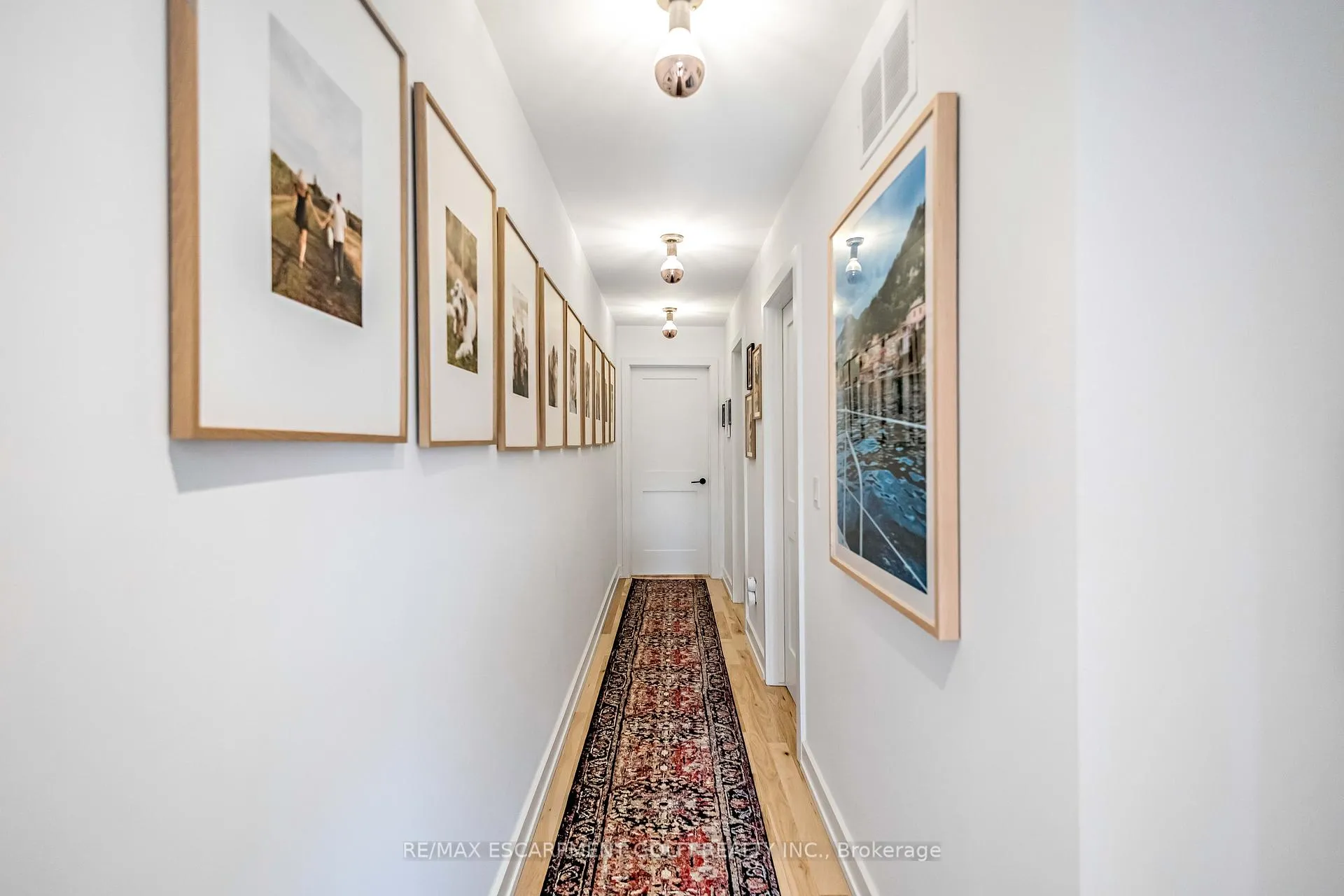 Photo 27 of 369 Charlton Avenue W, Hamilton, Kirkendall — HOMEH