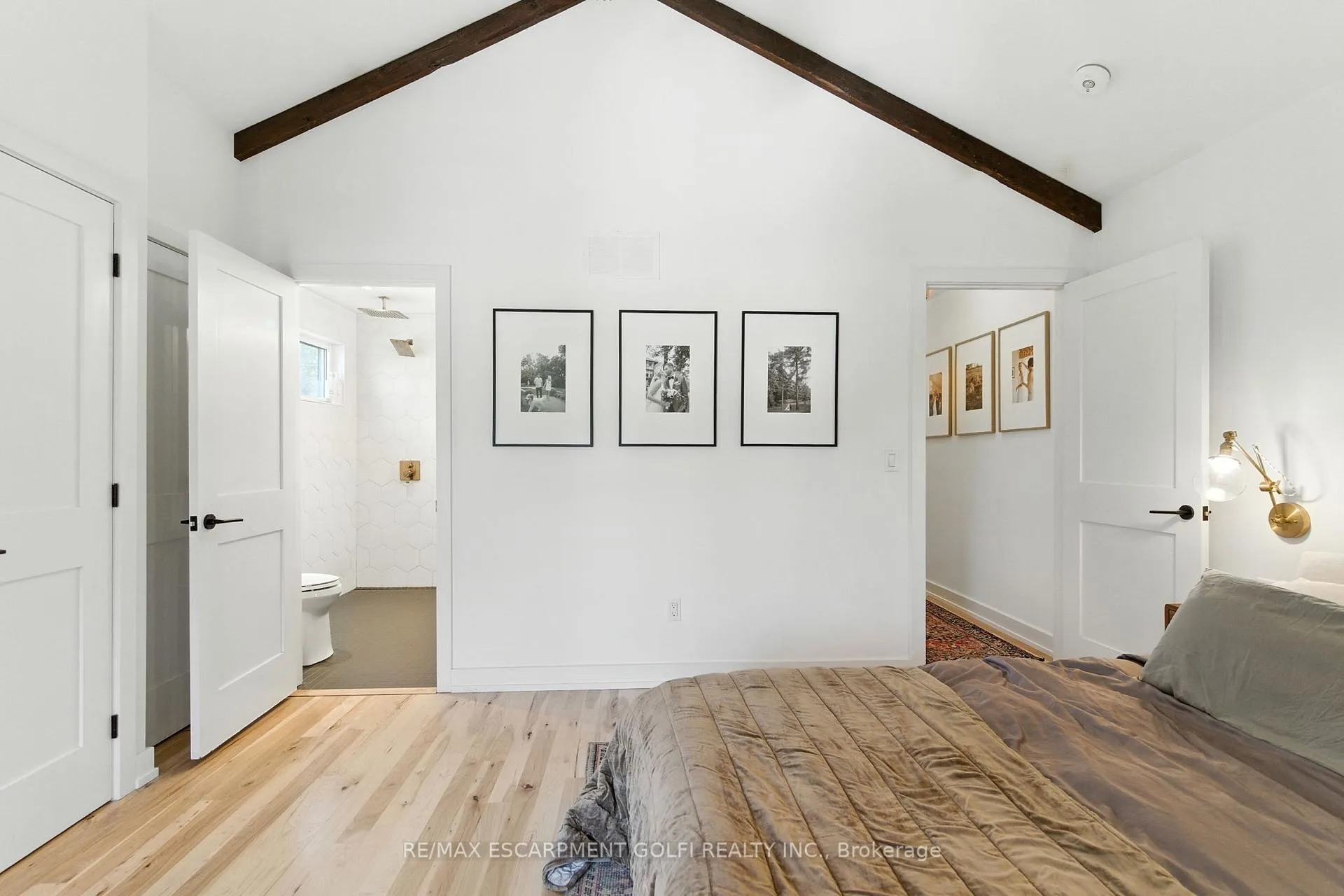 Photo 30 of 369 Charlton Avenue W, Hamilton, Kirkendall — HOMEH