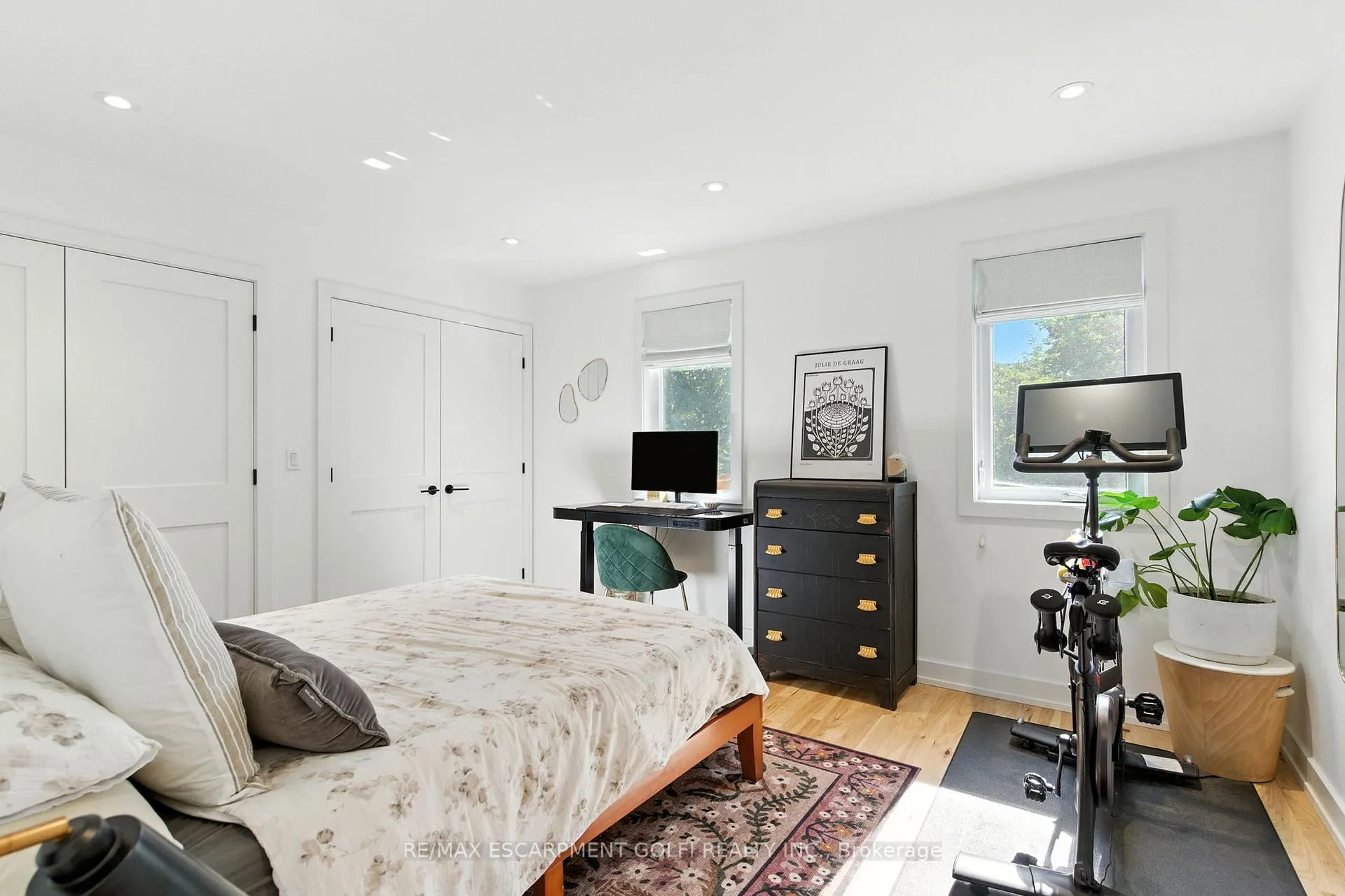 Photo 34 of 369 Charlton Avenue W, Hamilton, Kirkendall — HOMEH