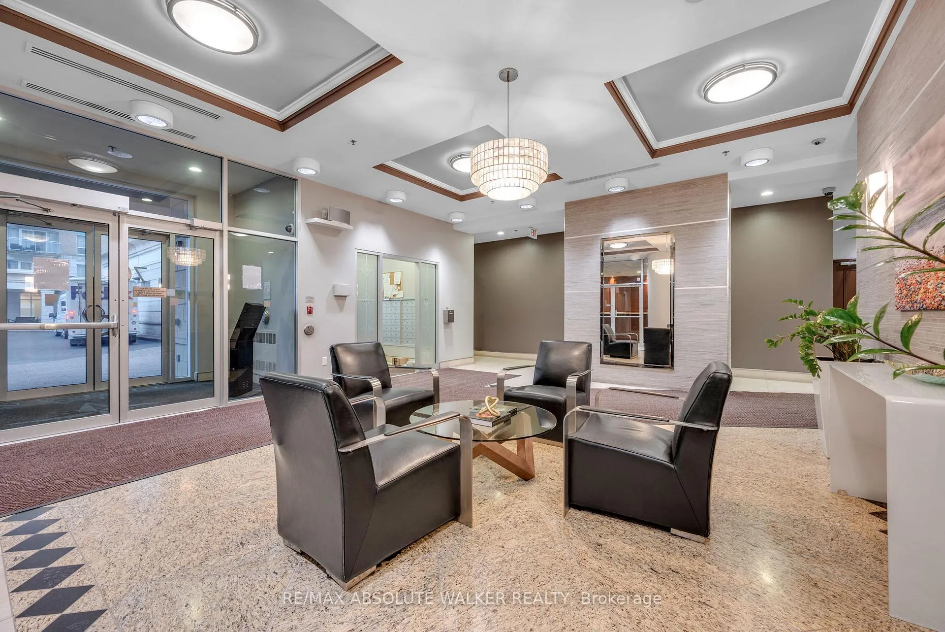 Photo 5 of Unit 1408, 70 Landry Street, Ottawa, Vanier — HOMEH