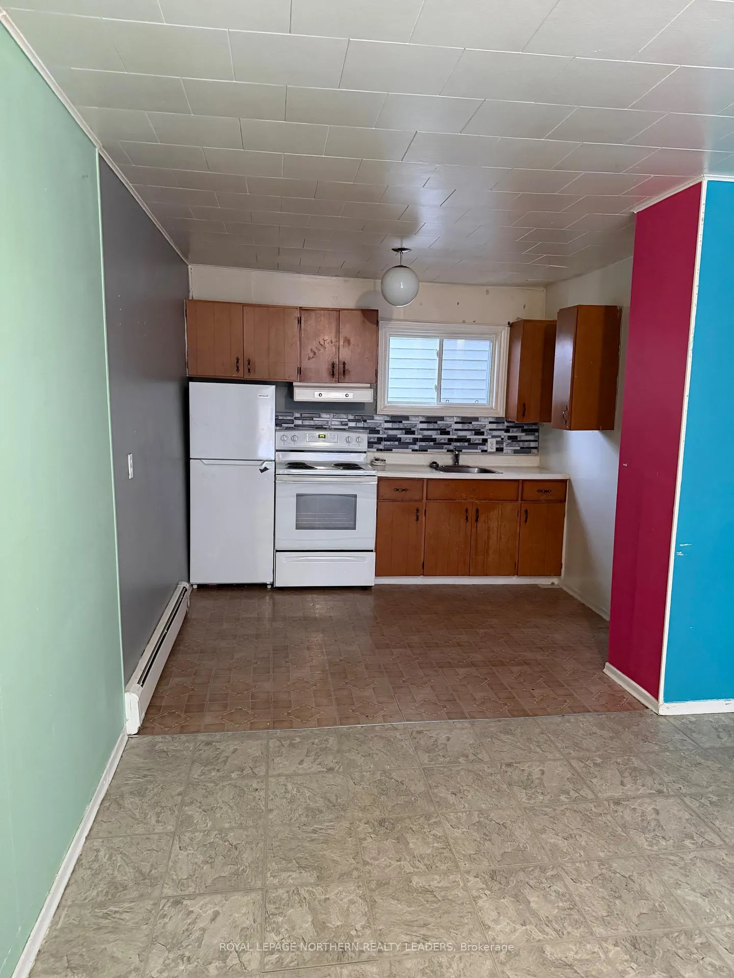 Photo 3 of Unit B, 85 Croatia Avenue, Timmins, SCH - Main Area — HOMEH
