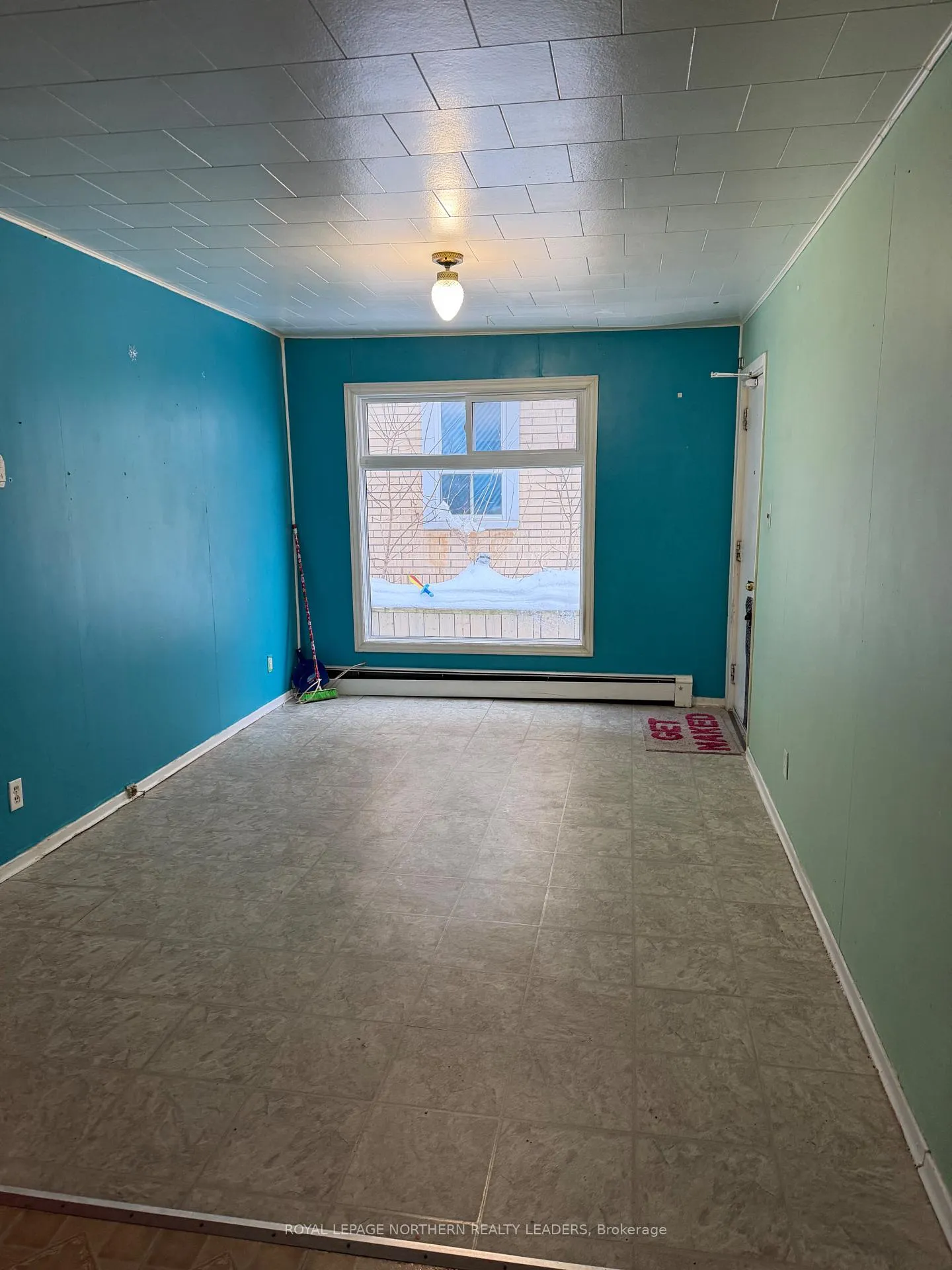 Photo 4 of Unit B, 85 Croatia Avenue, Timmins, SCH - Main Area — HOMEH