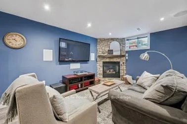 Photo 20 of 21 Warren Street, Guelph, Grange Road — HOMEH