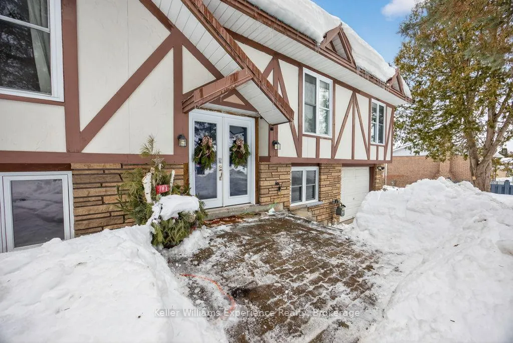 Photo 5 of 2060 Avery Lane, Severn, Marchmont — HOMEH