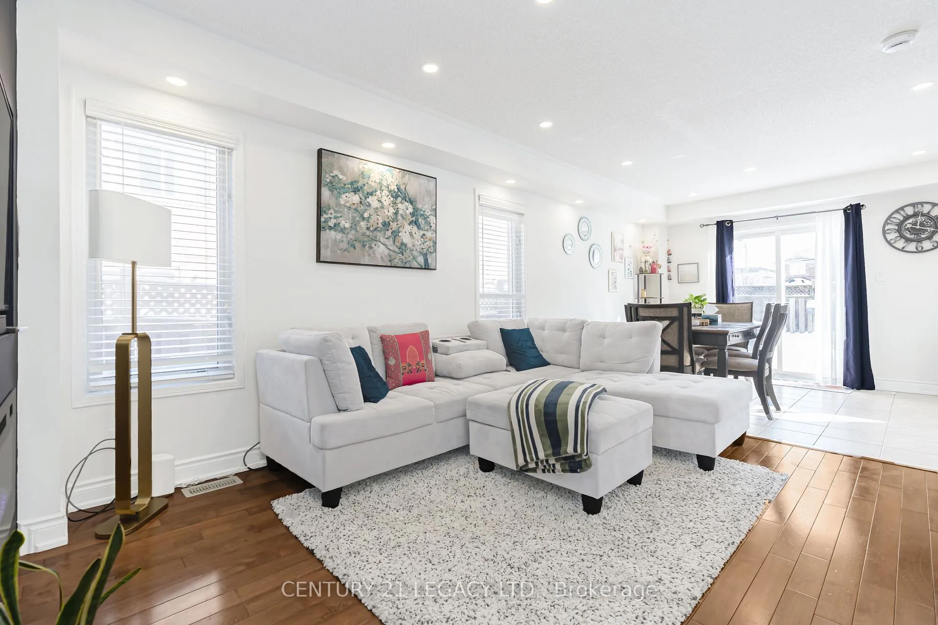 Photo 9 of 129 Sugarhill Drive, Brampton, Fletcher's Meadow — HOMEH