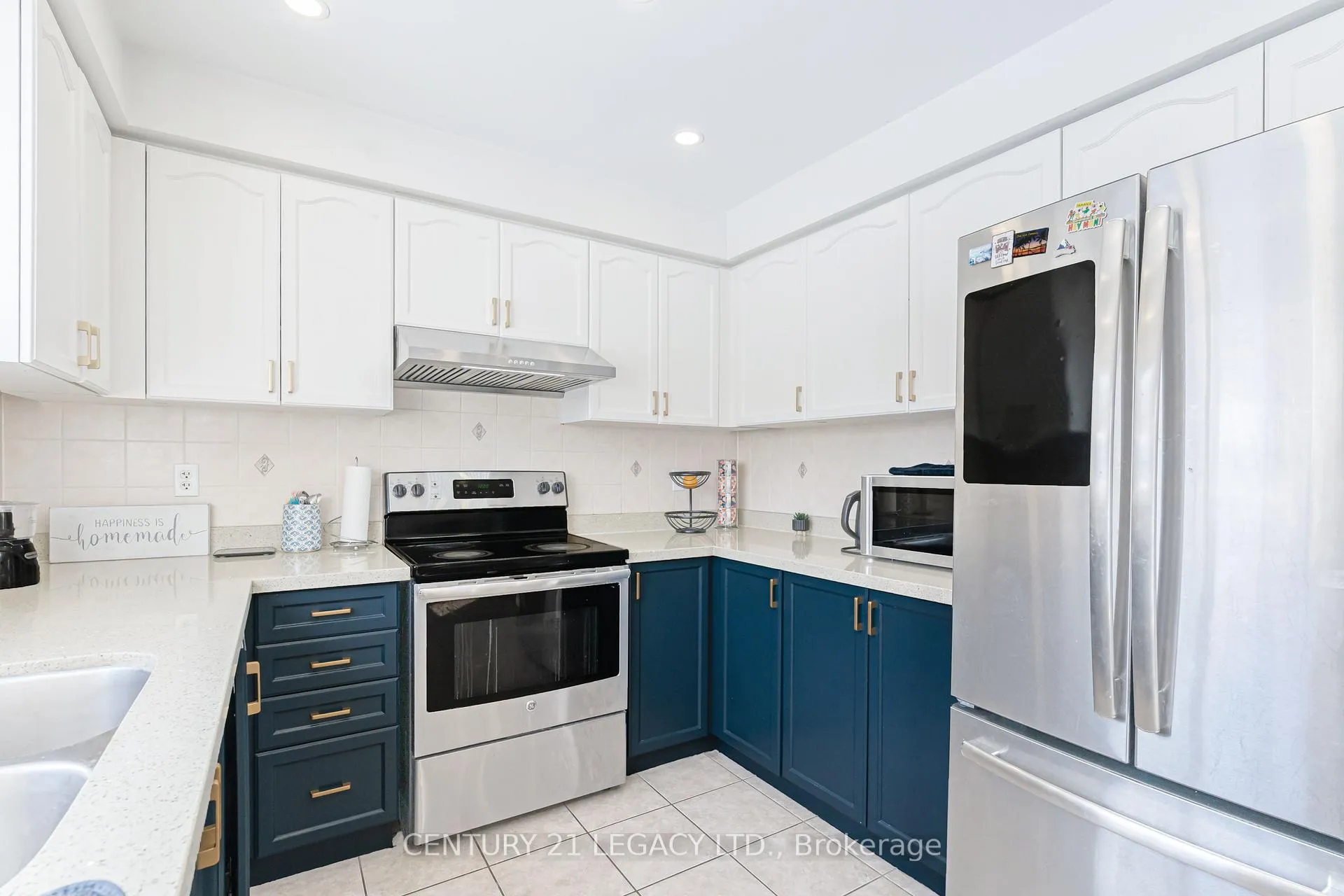 Photo 18 of 129 Sugarhill Drive, Brampton, Fletcher's Meadow — HOMEH