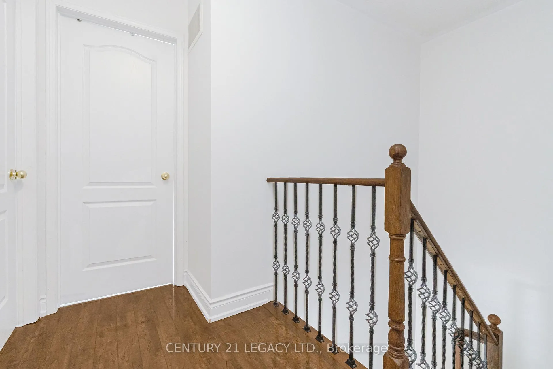 Photo 29 of 129 Sugarhill Drive, Brampton, Fletcher's Meadow — HOMEH