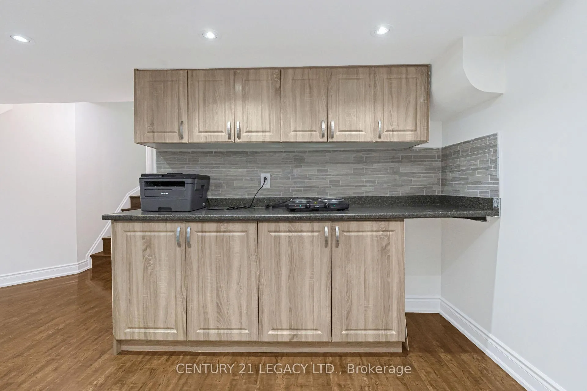 Photo 32 of 129 Sugarhill Drive, Brampton, Fletcher's Meadow — HOMEH