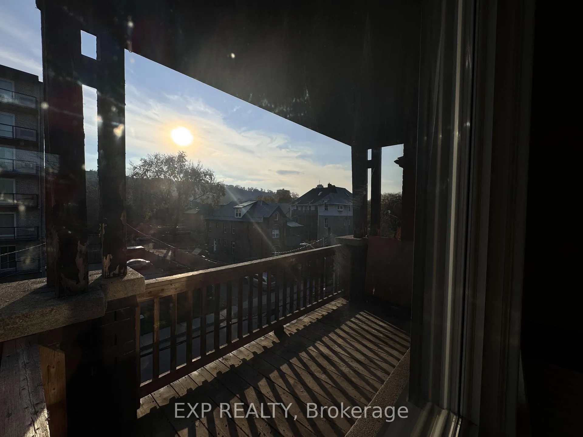 Photo 8 of Unit UNIT-6, 321 Hunter Street, Hamilton, Stinson — HOMEH